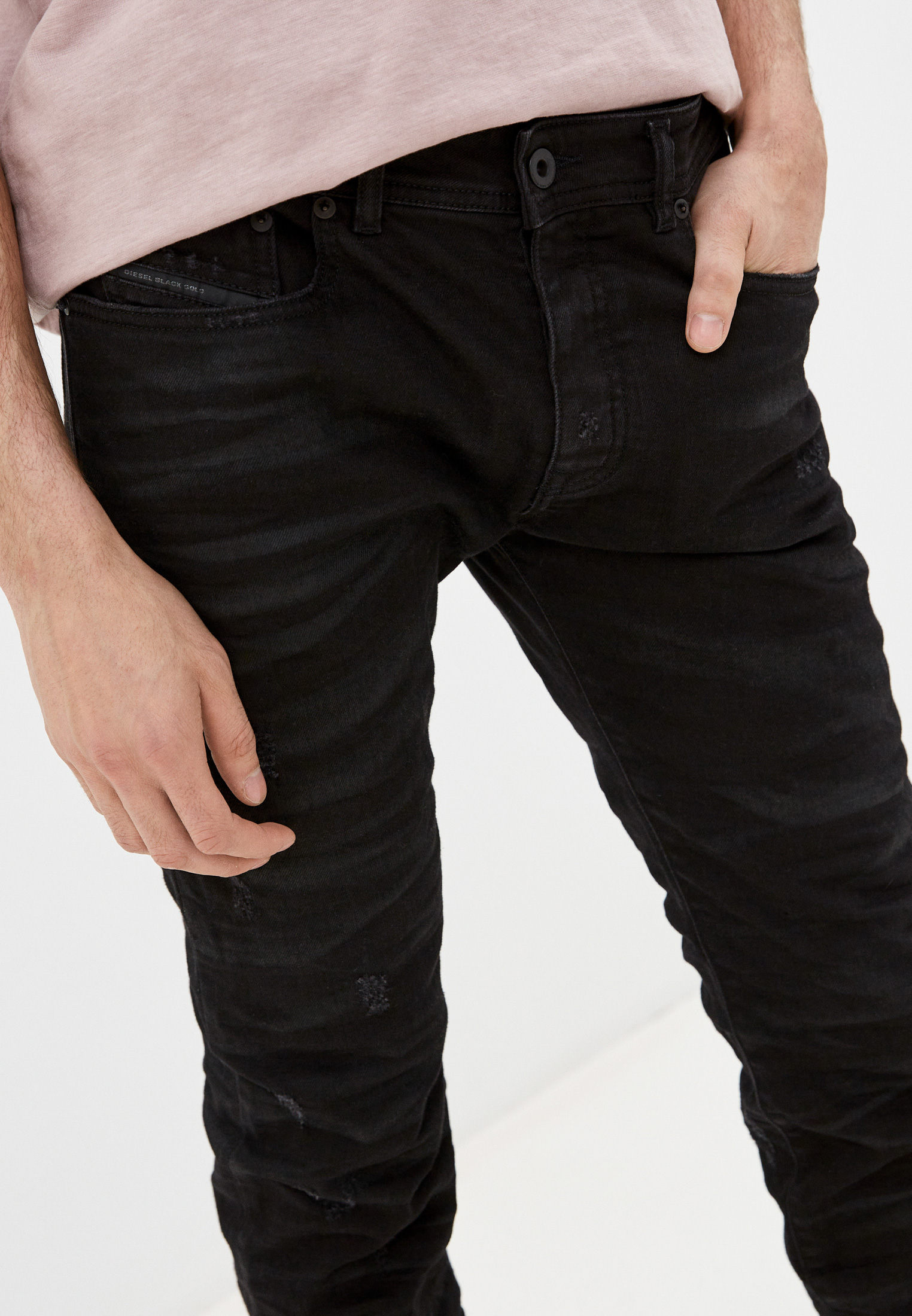 Мужские зауженные джинсы Diesel (Дизель) 00SQWHBG8HM: изображение 4