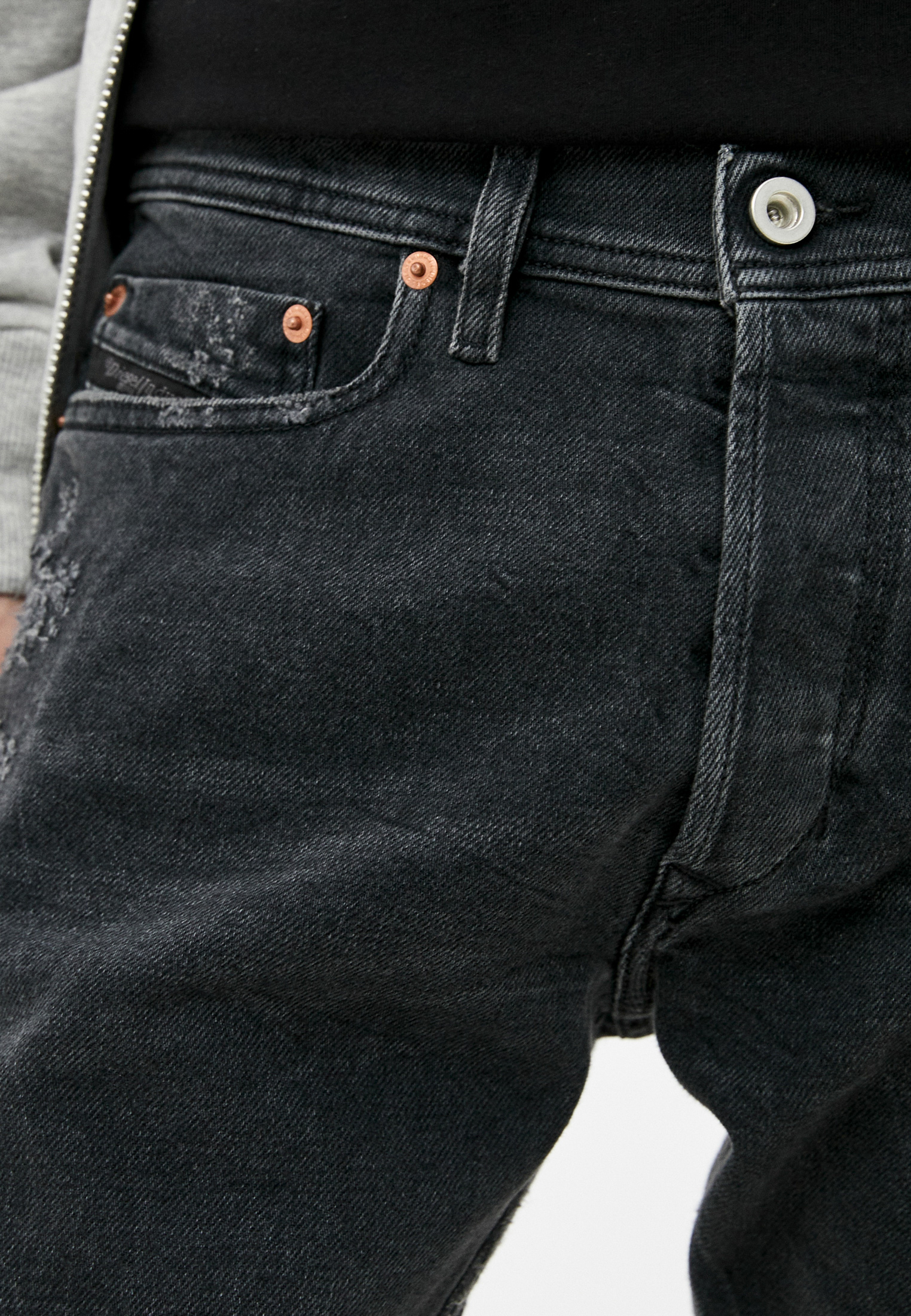 Мужские зауженные джинсы Diesel (Дизель) 00CKRH085AJ: изображение 4