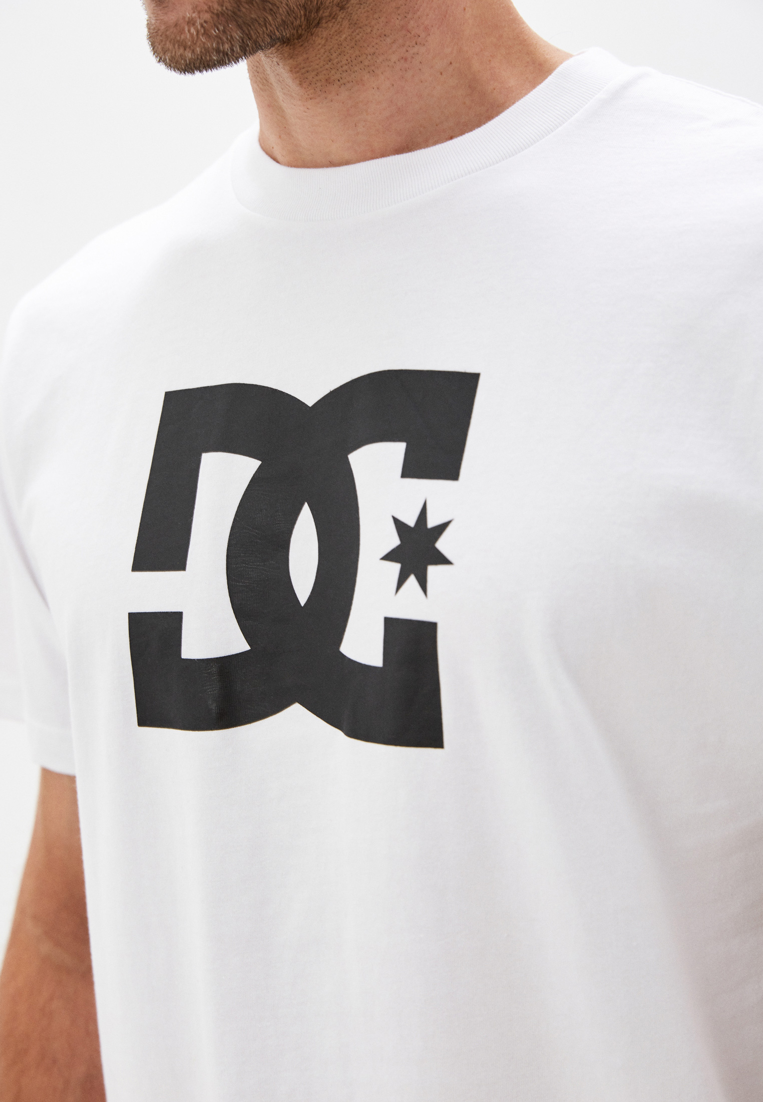 Одежда диси. Dc shoes adyz майка мужская. Бренд одежды dc логотип. Dcshoecousa логотип. Dc shoes бренд лого.