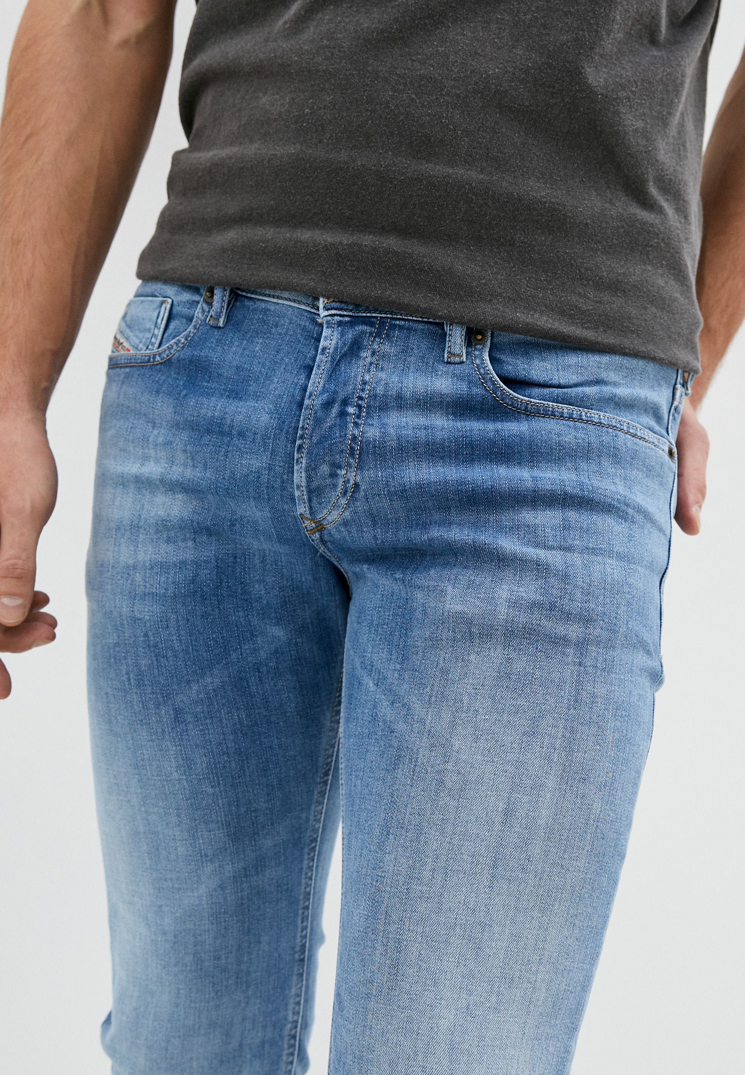 Мужские прямые джинсы Diesel (Дизель) 00SWJG0095G: изображение 8