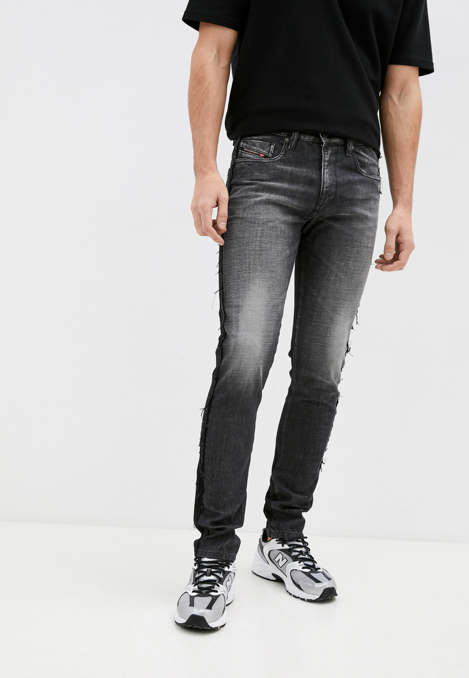 Мужские зауженные джинсы Diesel (Дизель) A00473009HY: изображение 1
