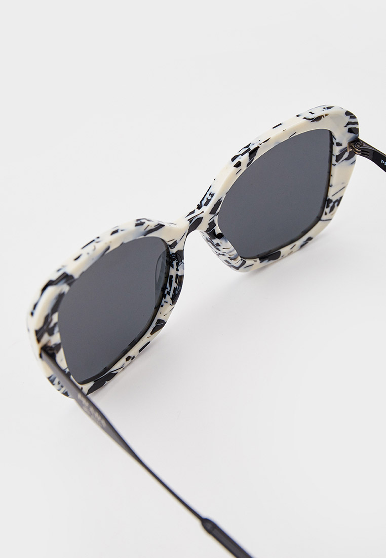 Женские солнцезащитные очки Prada (Прада) 0PR 03YS: изображение 3