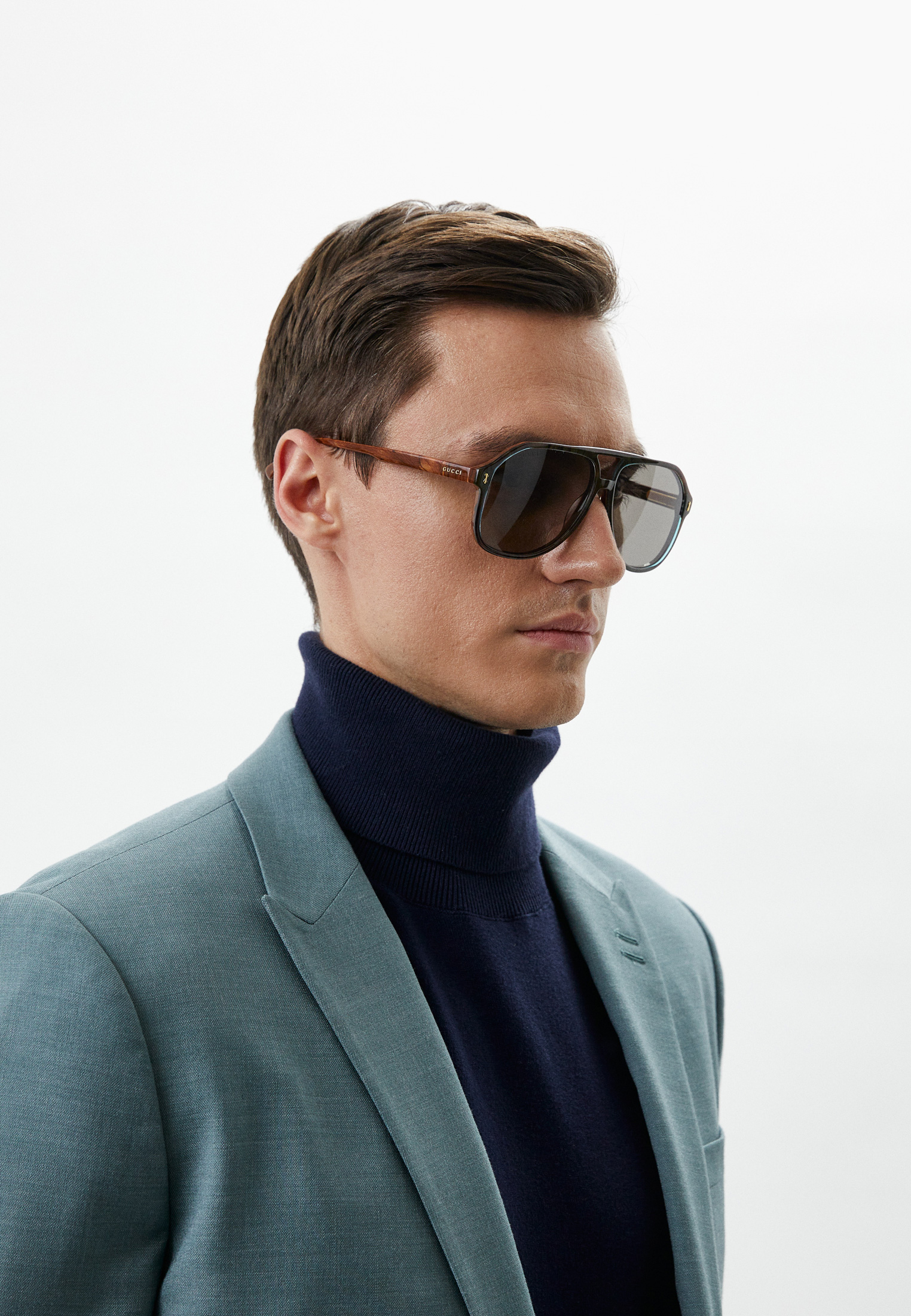 Мужские солнцезащитные очки Gucci (Гуччи) GG1042S купить за 48900 руб.