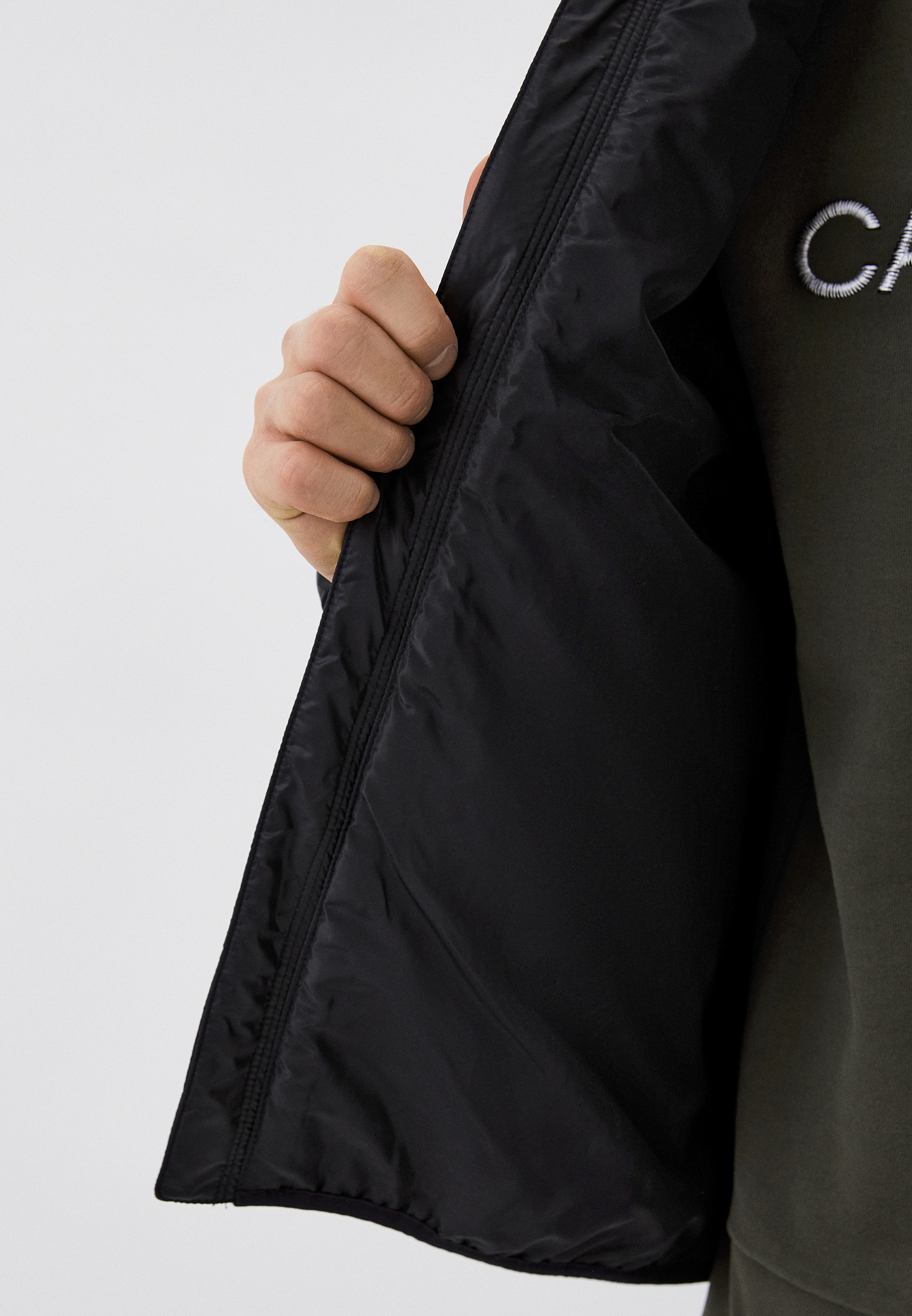 Мужская куртка Calvin Klein (Кельвин Кляйн) K10K108518: изображение 4