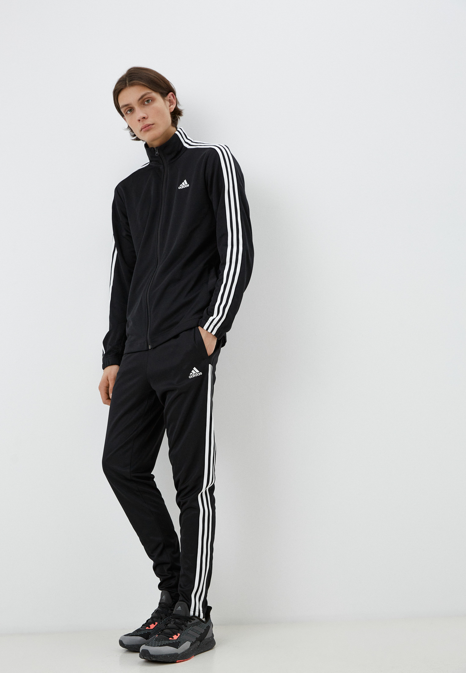 Спортивный костюм мужской Adidas (Адидас) H42024 купить за 6790 руб.