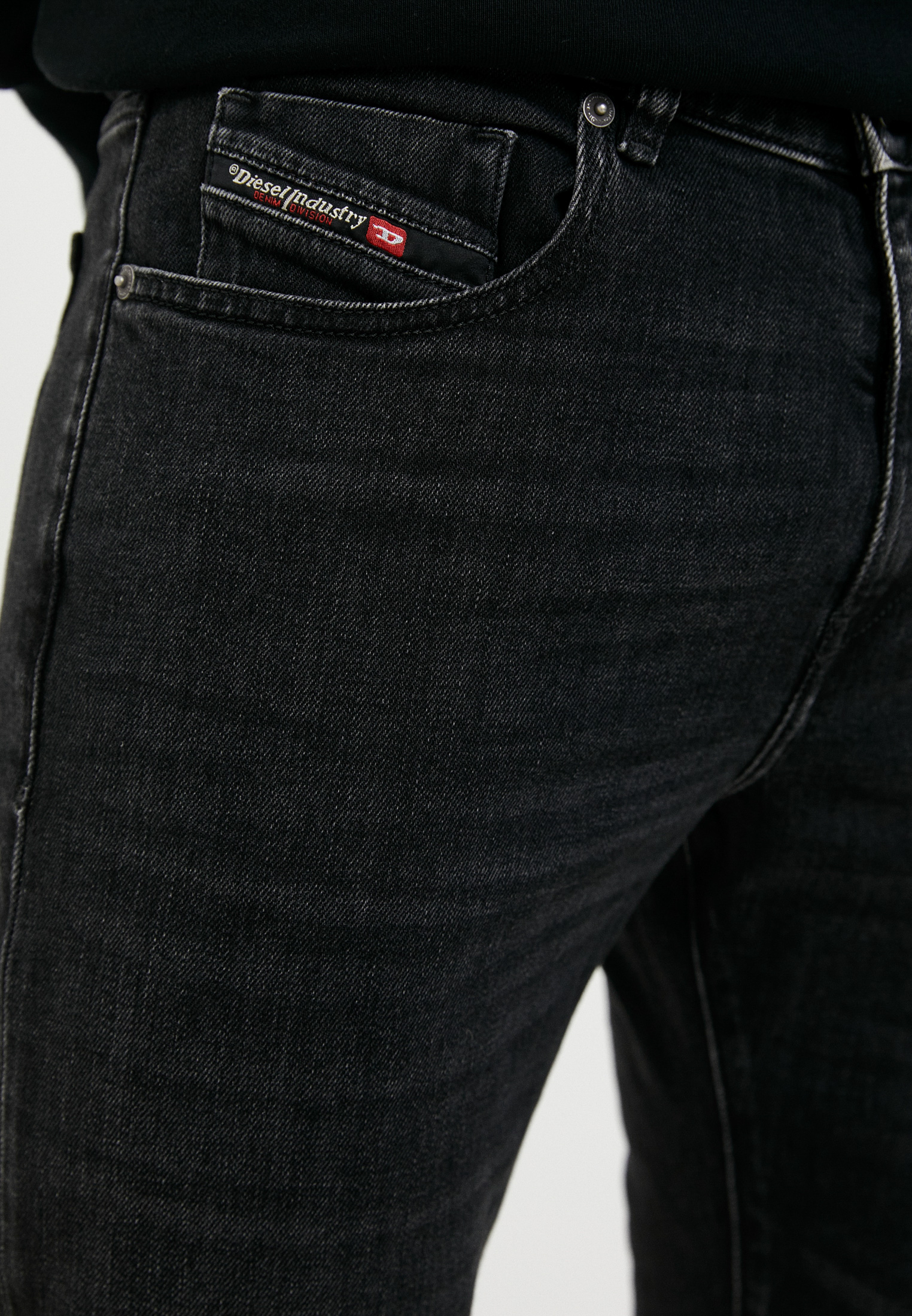 Мужские зауженные джинсы Diesel (Дизель) A0355809B83: изображение 4