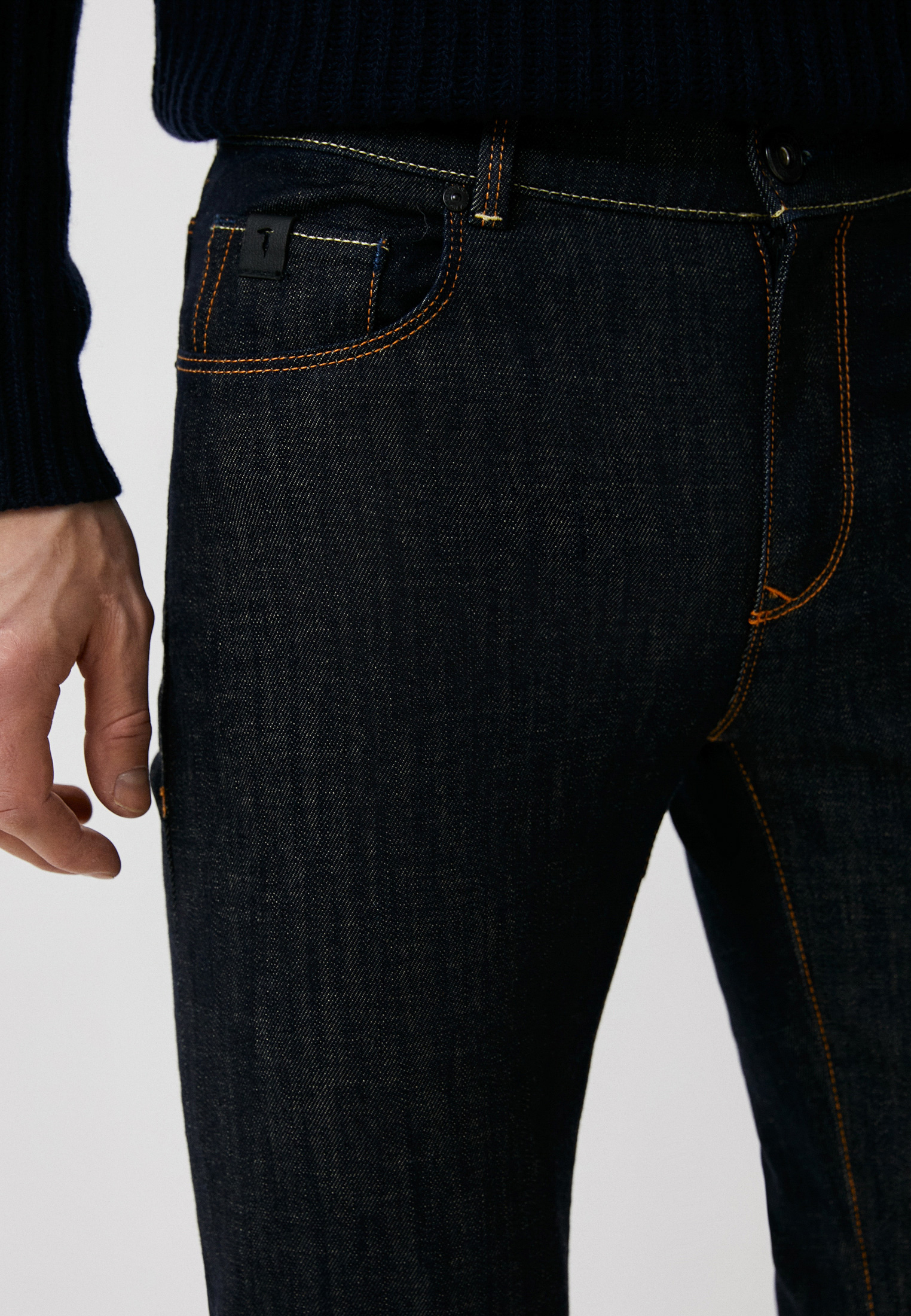 Мужские зауженные джинсы Trussardi (Труссарди) 52J00000-1T003125-C-001: изображение 4