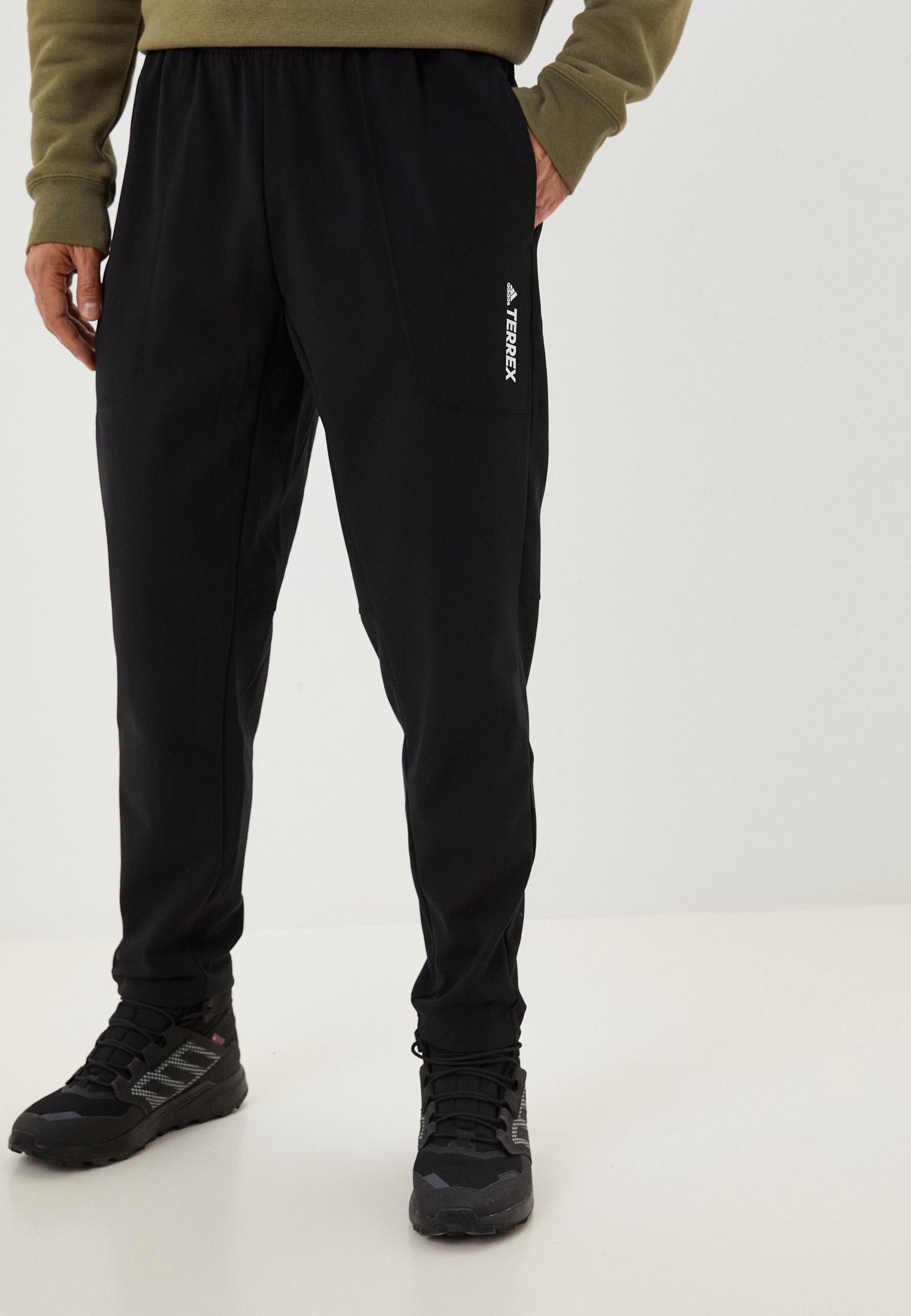 Мужские спортивные брюки Adidas (Адидас) GM4771 купить за 6999 руб.