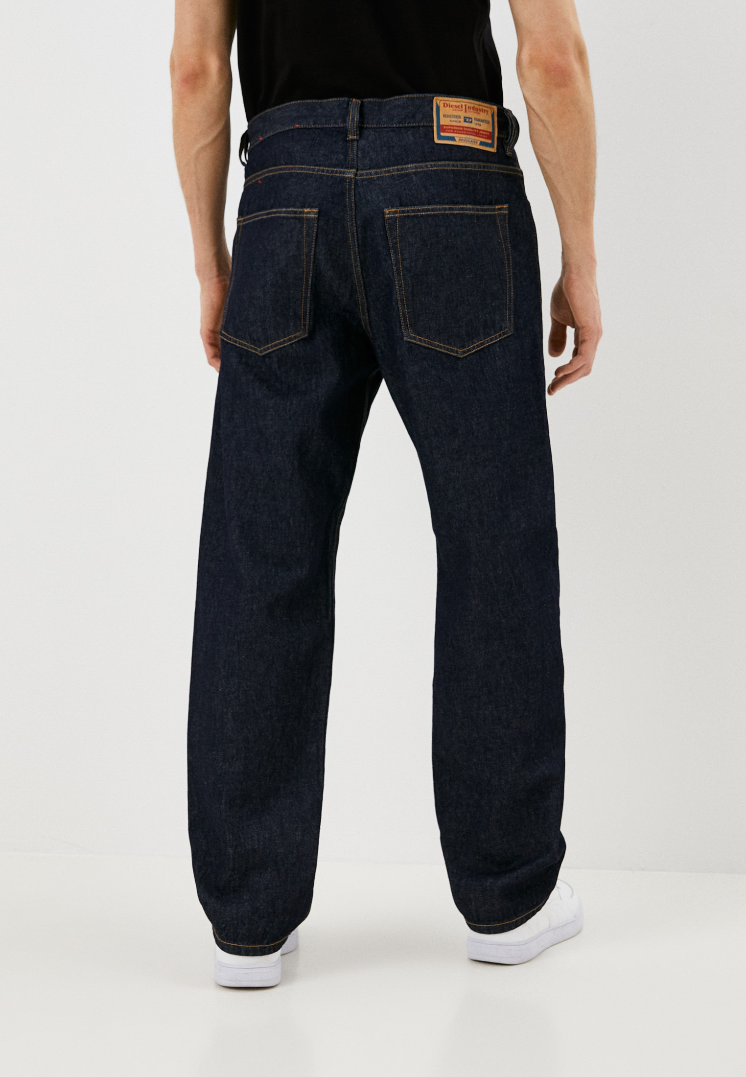 Мужские прямые джинсы Diesel (Дизель) A03564Z9C02: изображение 3