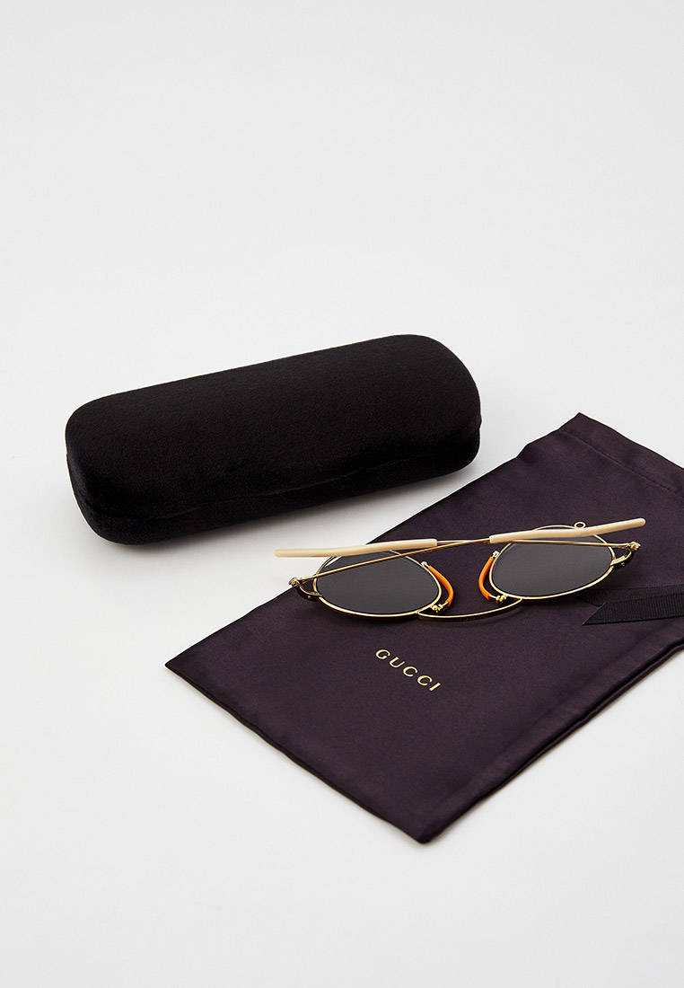 Женские солнцезащитные очки Gucci (Гуччи) GG1034S: изображение 4