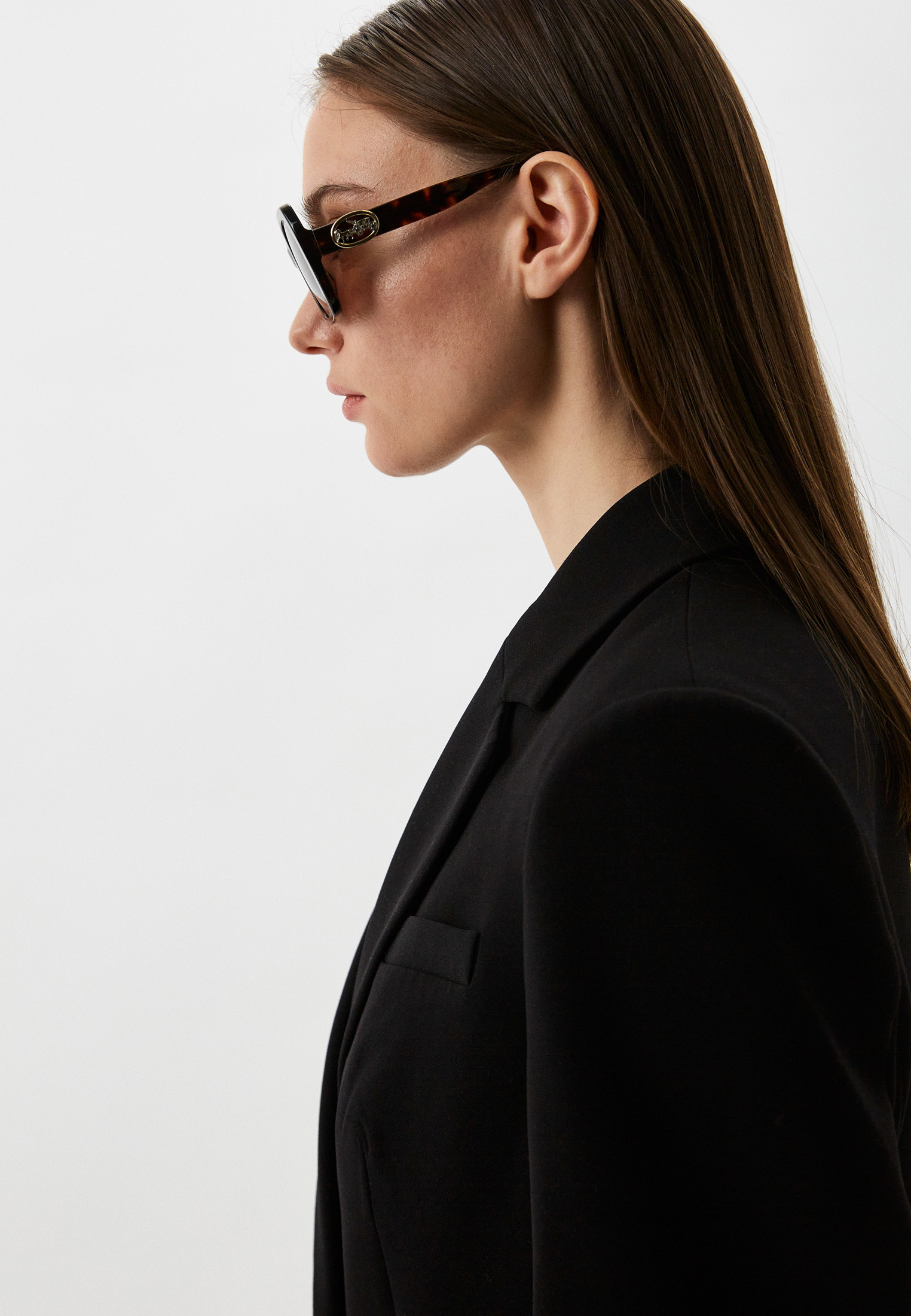 Женские солнцезащитные очки Coach 0HC8329U: изображение 1