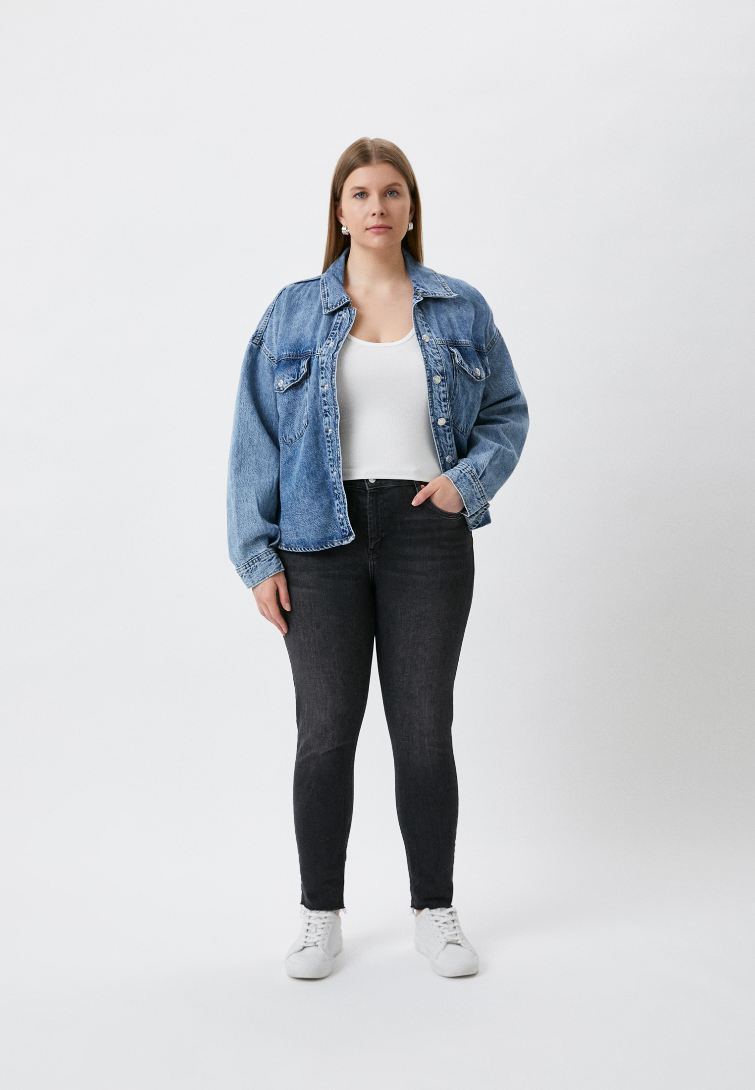 Майка женская Calvin Klein (Кельвин Кляйн) K20K203670 купить за 2546 руб.