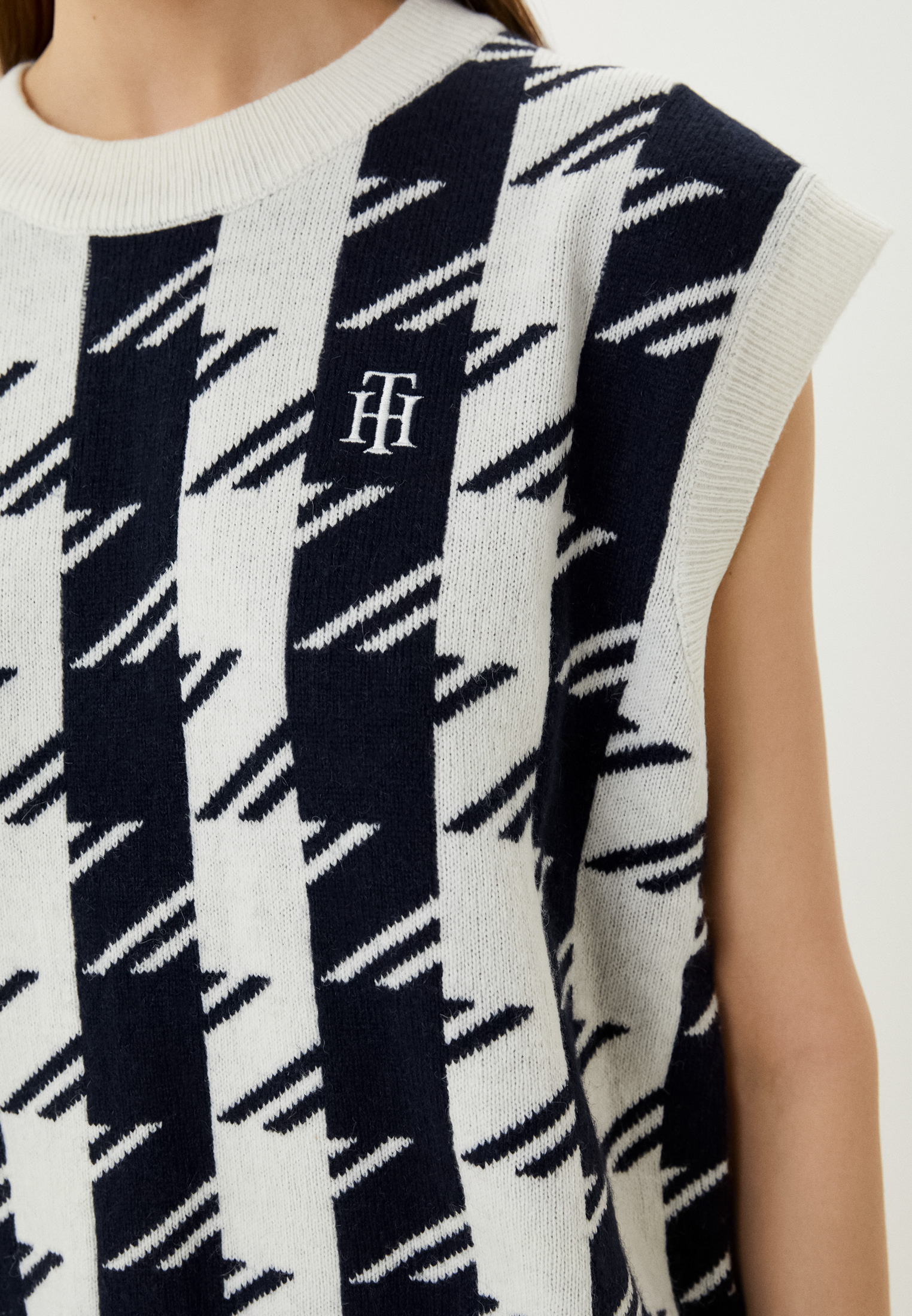 Жилет женский Tommy Hilfiger (Томми Хилфигер) WW0WW34344 купить за 7190 ...
