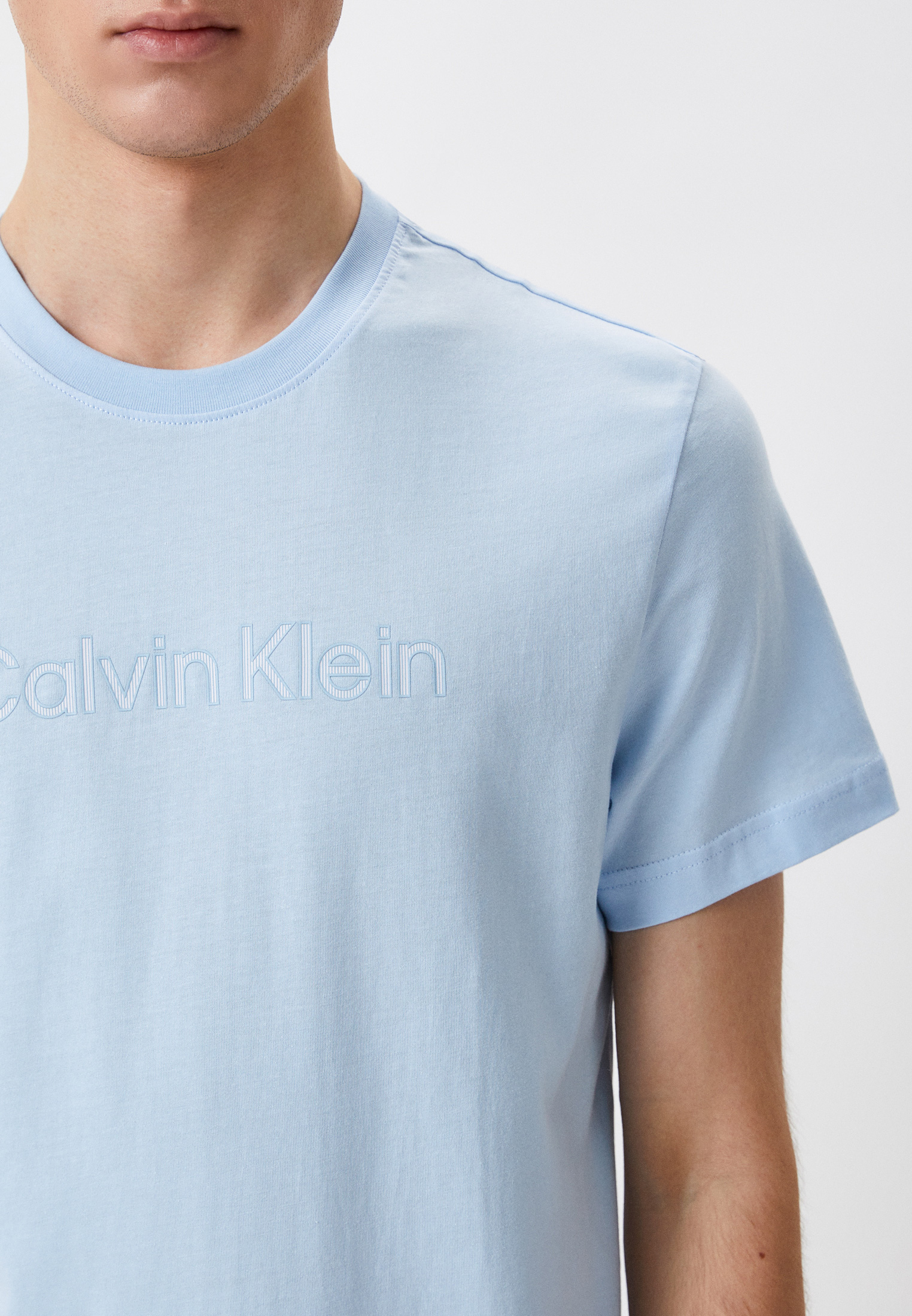 Мужская футболка Calvin Klein (Кельвин Кляйн) K10K108842: изображение 4
