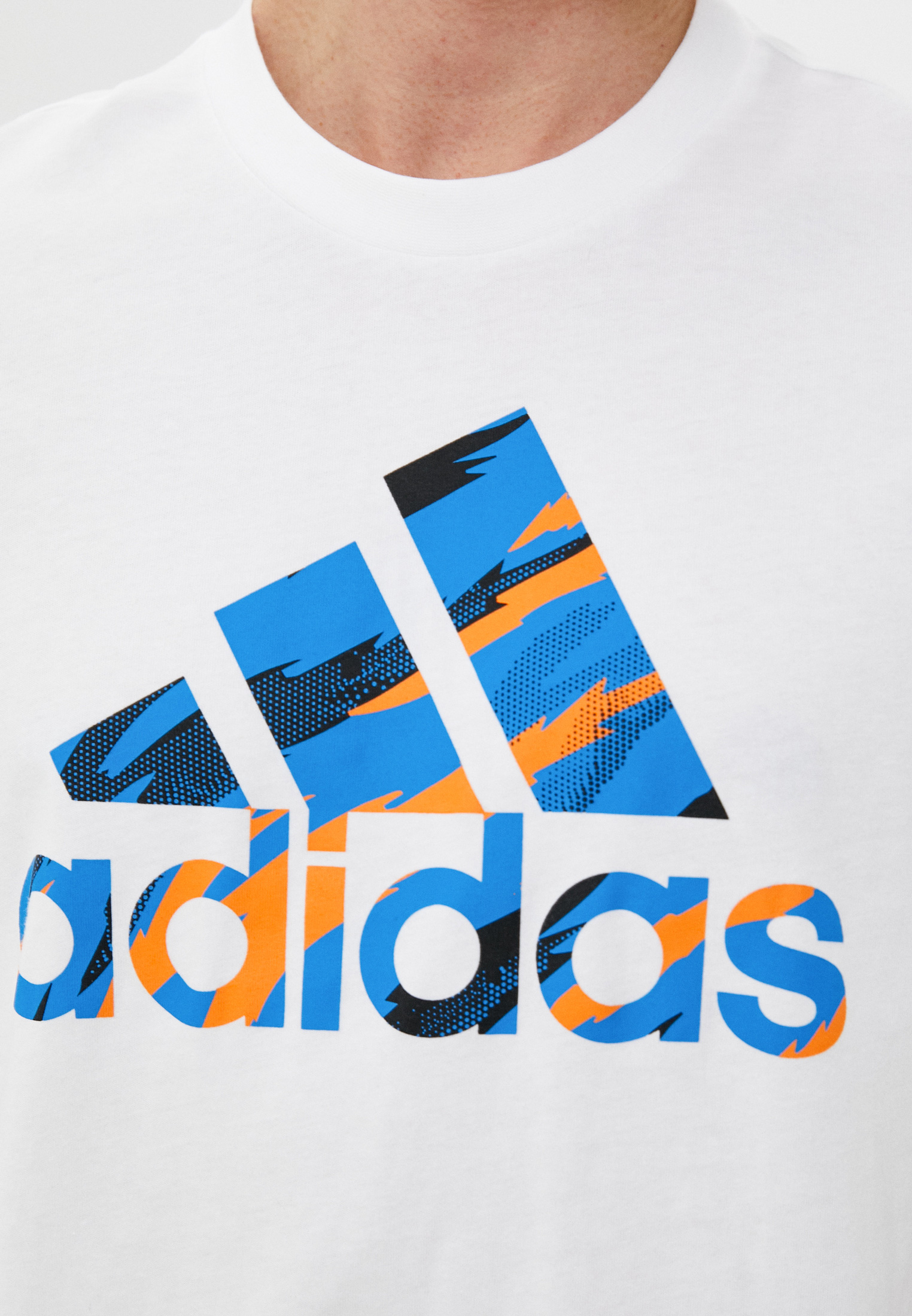 Футболка Adidas (Адидас) HE4375: изображение 4