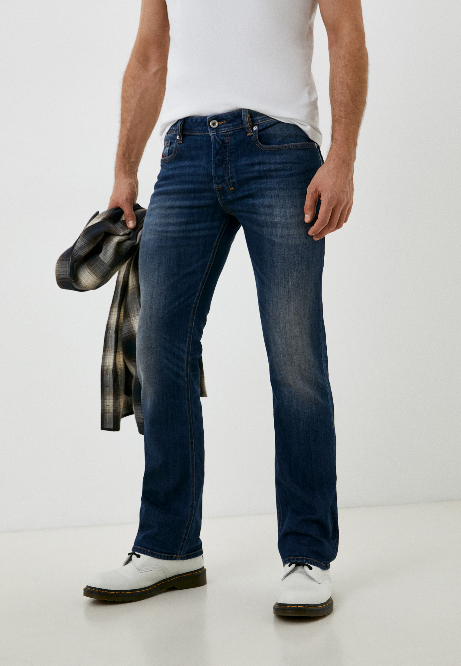 Мужские прямые джинсы Diesel (Дизель) 00ADS3087AW: изображение 1