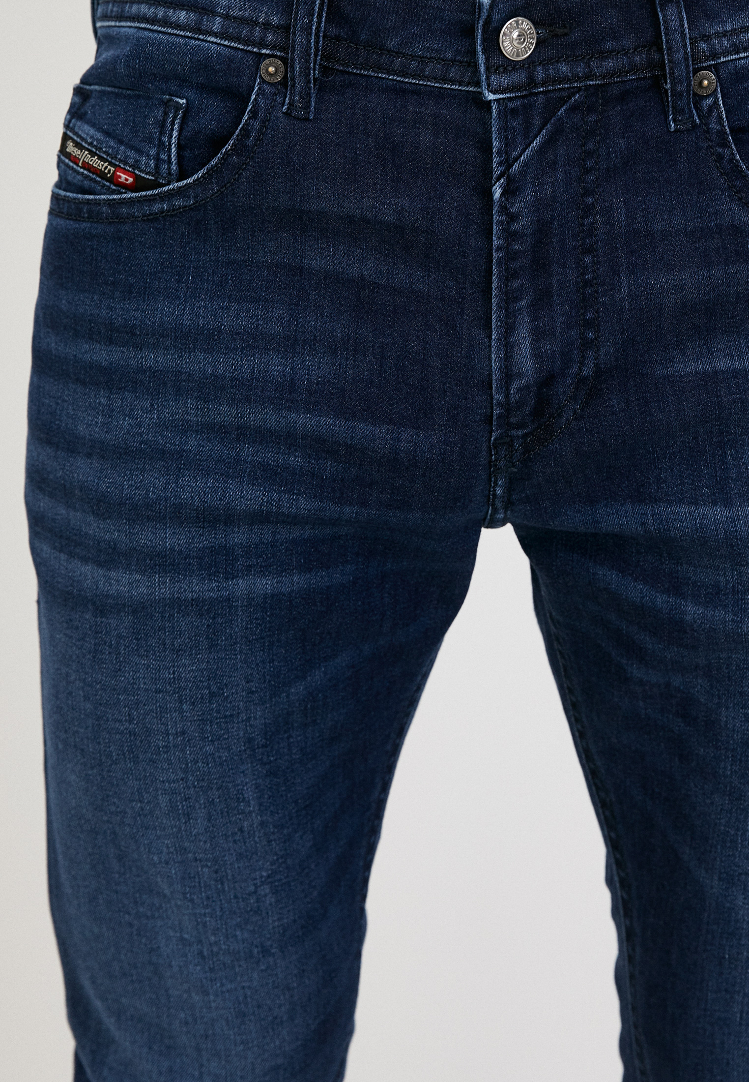 Мужские зауженные джинсы Diesel (Дизель) 00SB6C069SF: изображение 8