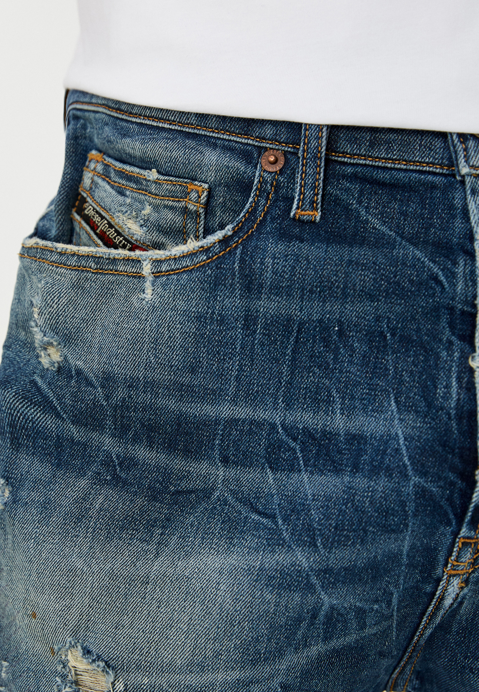 Мужские зауженные джинсы Diesel (Дизель) 00SSQ3009KG: изображение 4