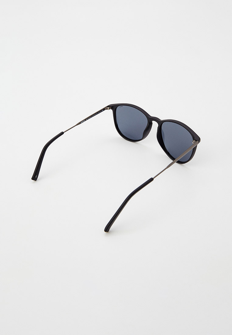 Мужские солнцезащитные очки Invu B2102D: изображение 2