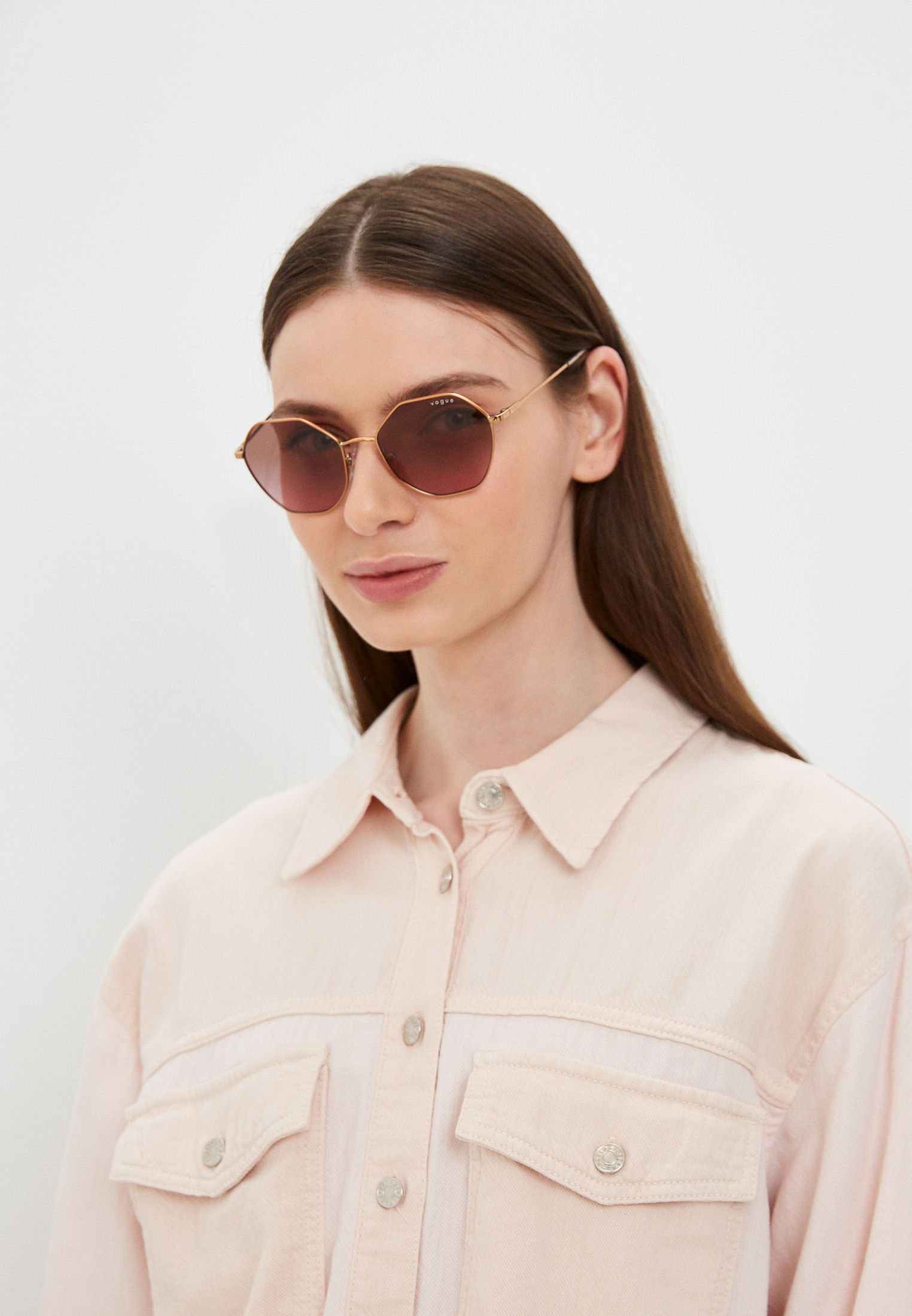 Женские солнцезащитные очки Vogue® Eyewear 0VO4180S