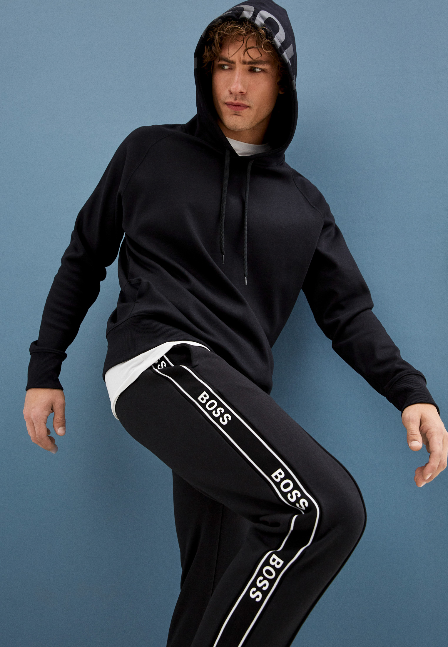 Босса спортивная. Спортивные штаны Boss. Спортивный костюм Boss. Boss спортивные брюки. Спортивные брюки Boss мужские.