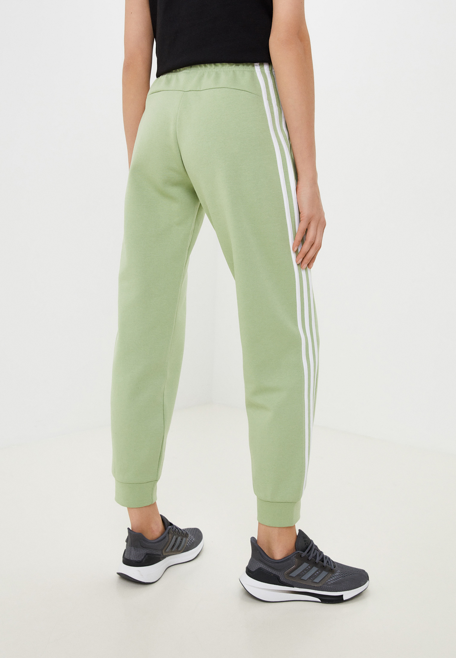 Женские спортивные брюки Adidas (Адидас) HC1633: изображение 3