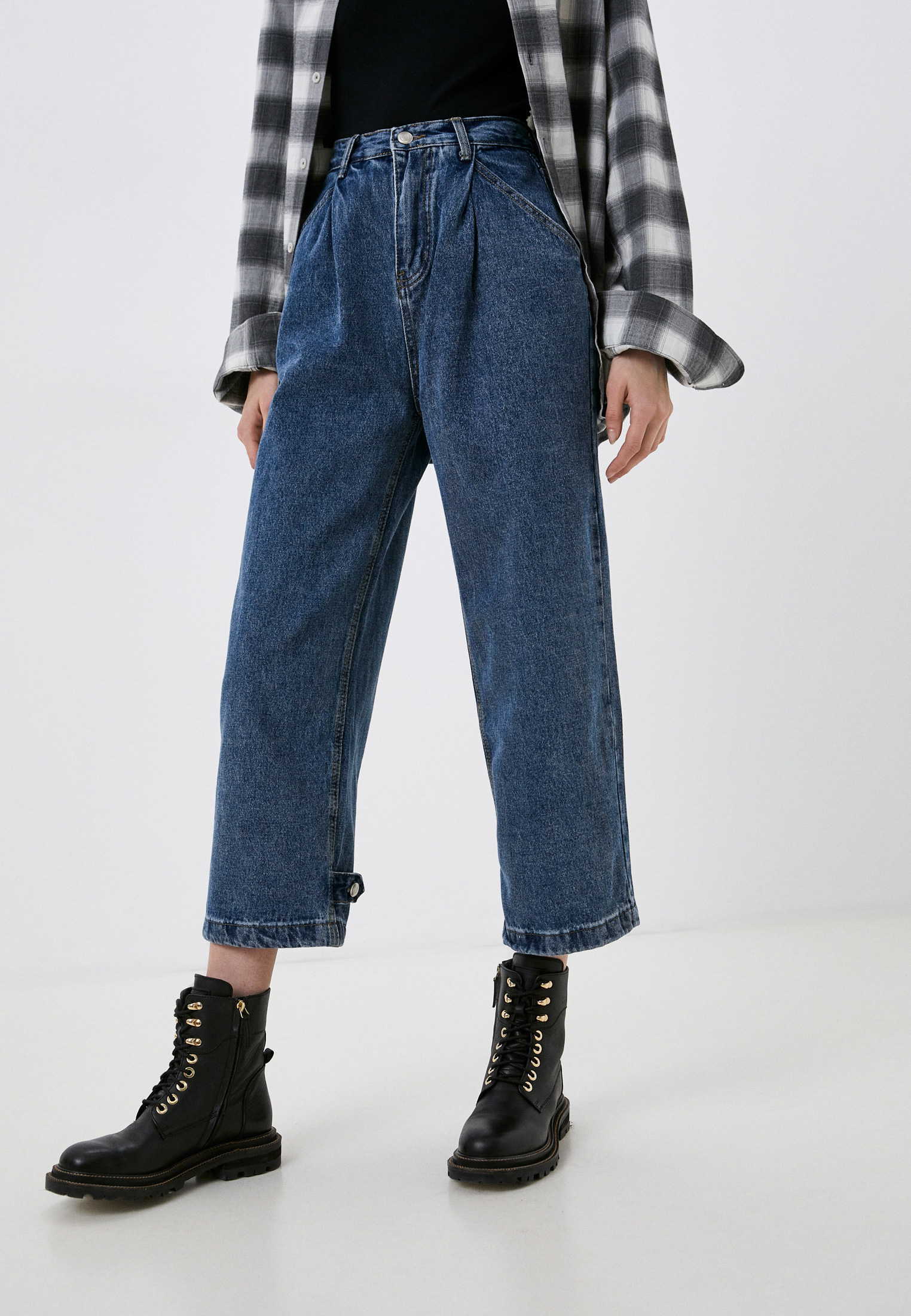 Широкие и расклешенные джинсы TrendyAngel TASS22J0070m