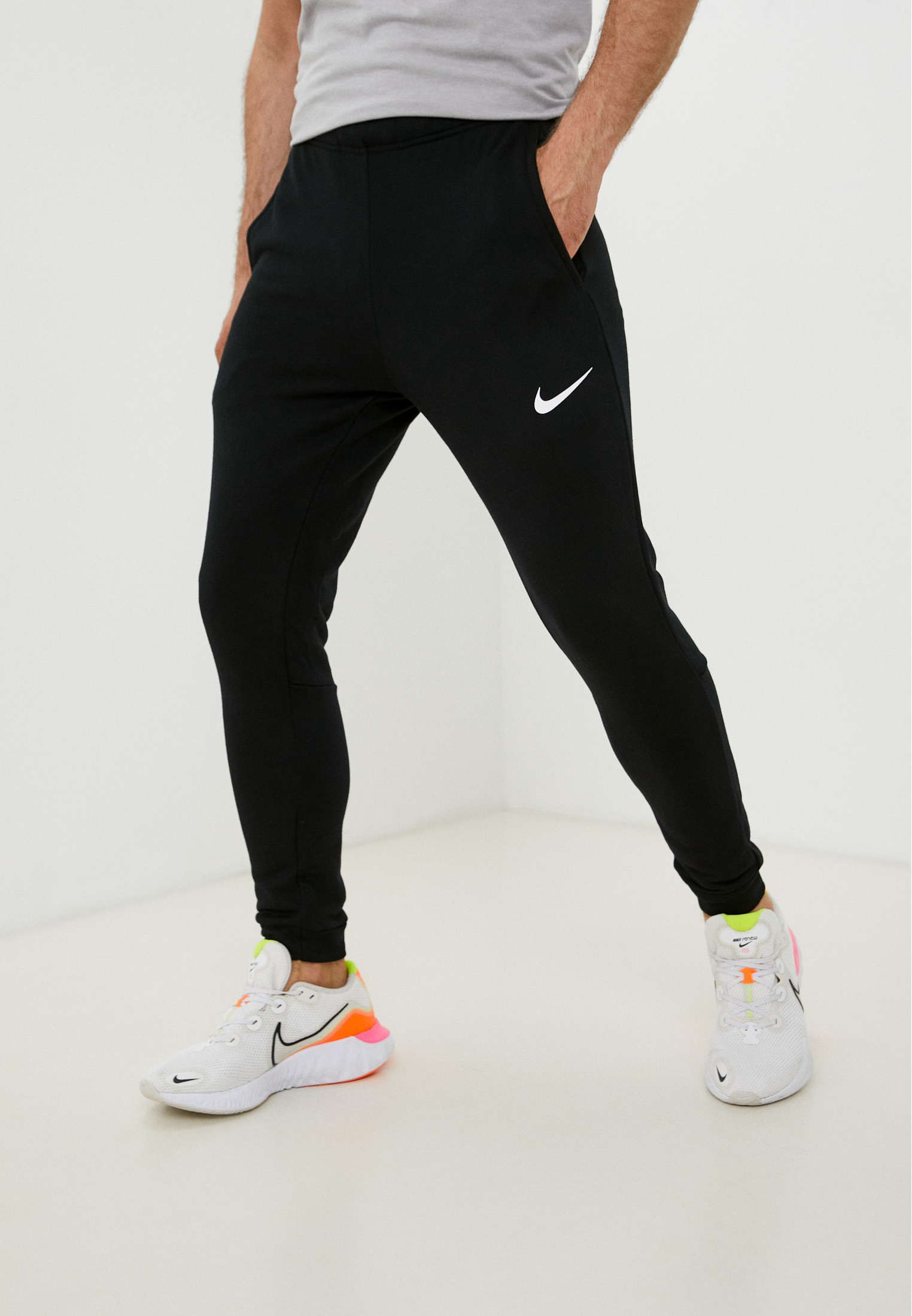Мужские спортивные брюки Nike (Найк) Брюки спортивные Nike