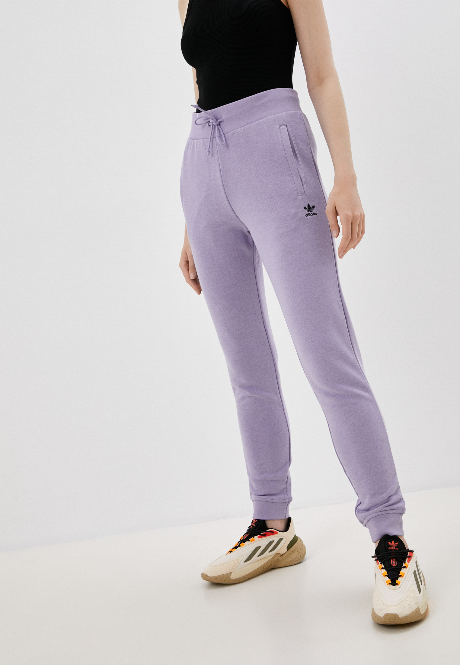 Женские брюки Adidas Originals (Адидас Ориджиналс) GN4797