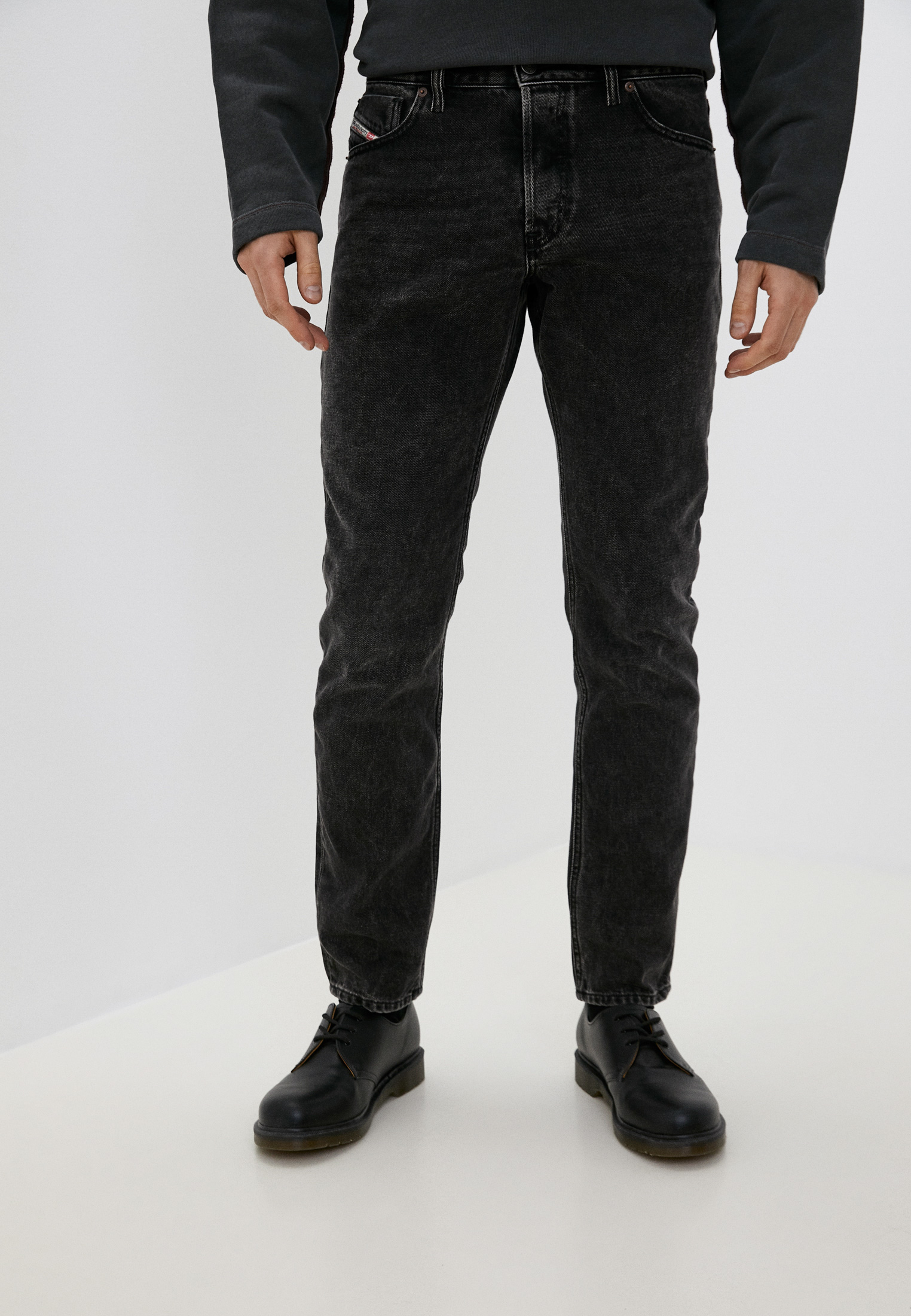 Зауженные джинсы мужские Diesel (Дизель) A0356809B87 купить за 10070 руб.