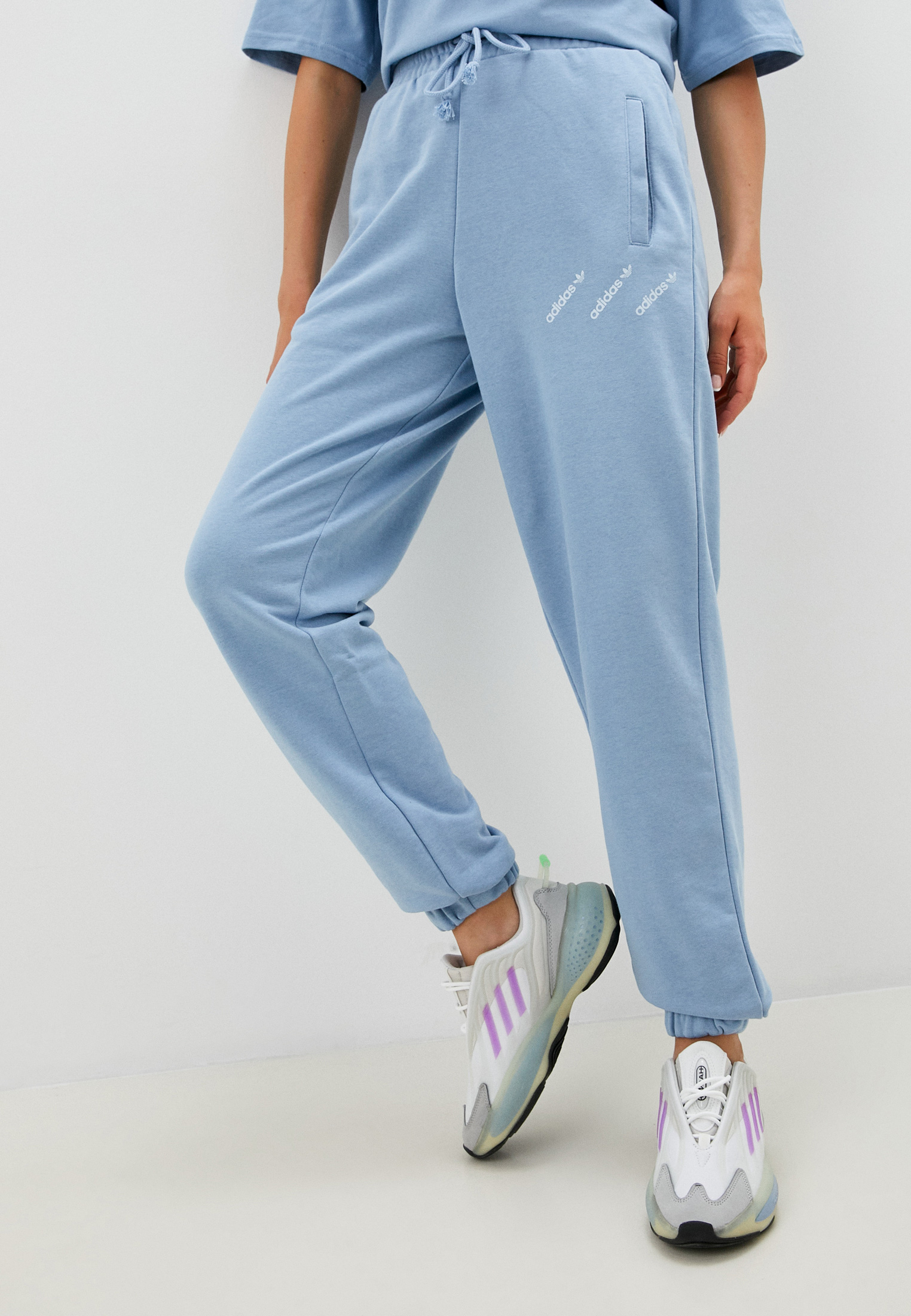 Женские брюки Adidas Originals (Адидас Ориджиналс) HM4874