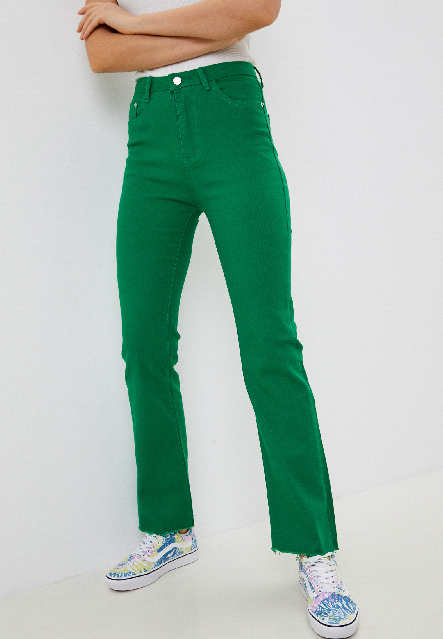 Широкие и расклешенные джинсы TrendyAngel TAOFW22S005m