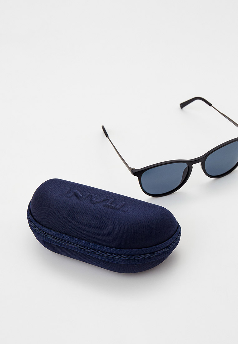 Мужские солнцезащитные очки Invu B2102D: изображение 9