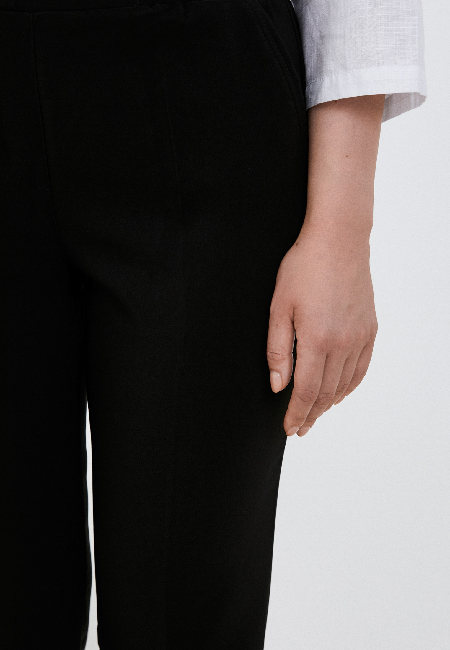 Женские зауженные брюки Francesca Peretti fw23044: изображение 4