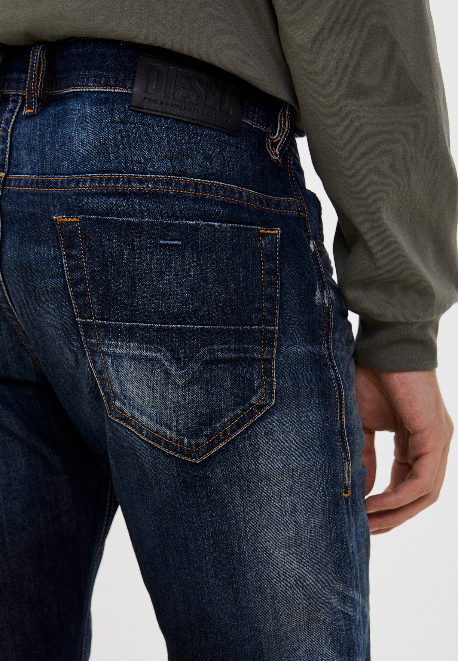 Мужские зауженные джинсы Diesel (Дизель) 00SB6D009JT: изображение 4