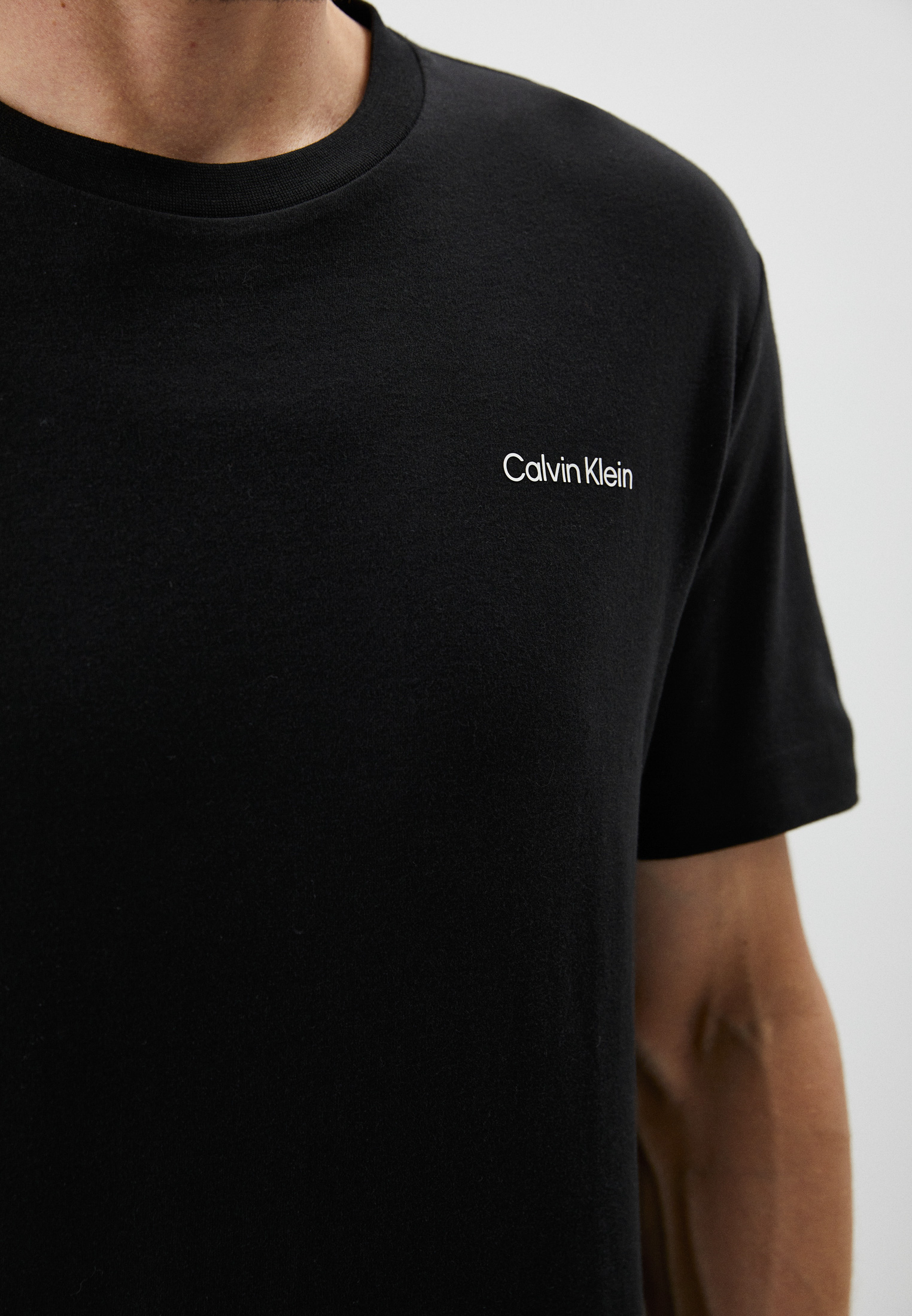 Мужская футболка Calvin Klein (Кельвин Кляйн) K10K109894: изображение 4