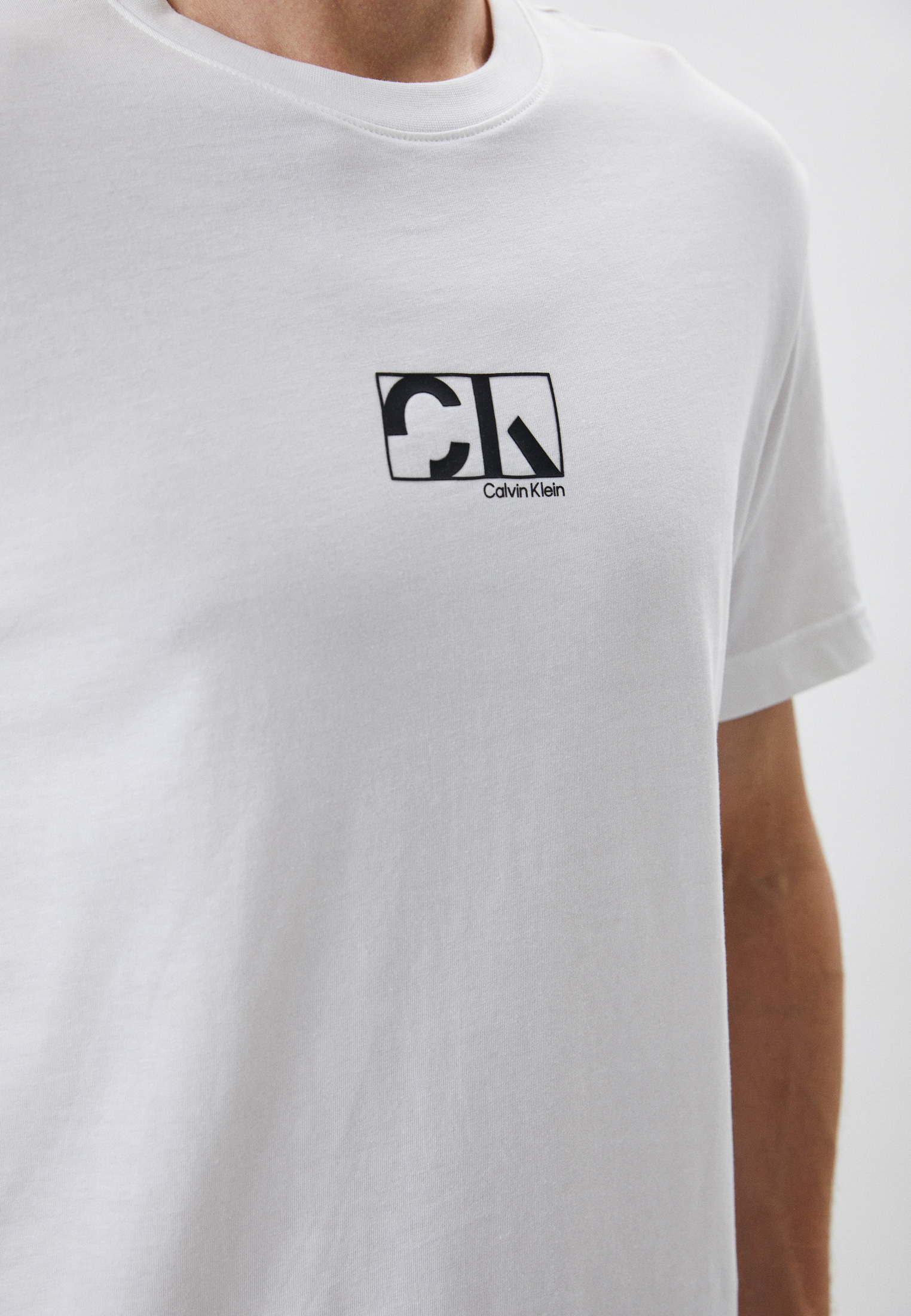 Мужская футболка Calvin Klein (Кельвин Кляйн) K10K109799: изображение 4