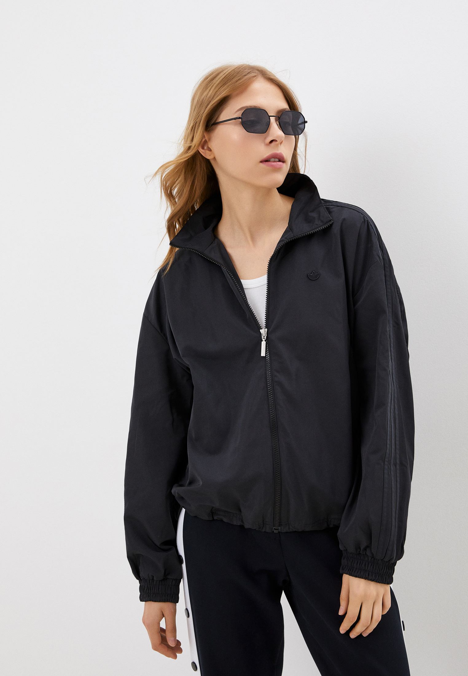 Ветровка женская Adidas Originals (Адидас Ориджиналс) HF7431 купить за ...