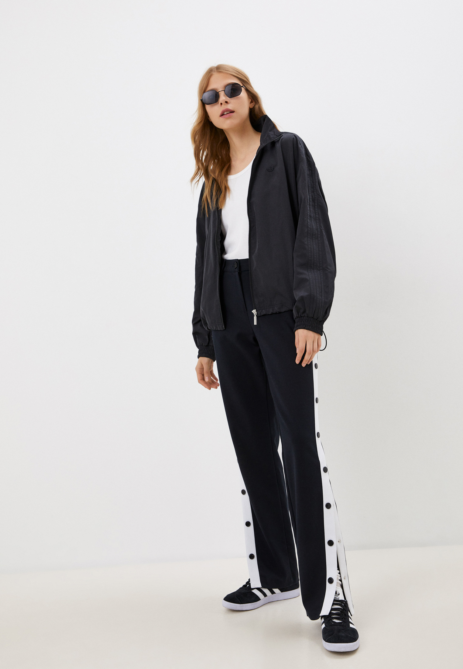 Ветровка женская Adidas Originals (Адидас Ориджиналс) HF7431 купить за ...