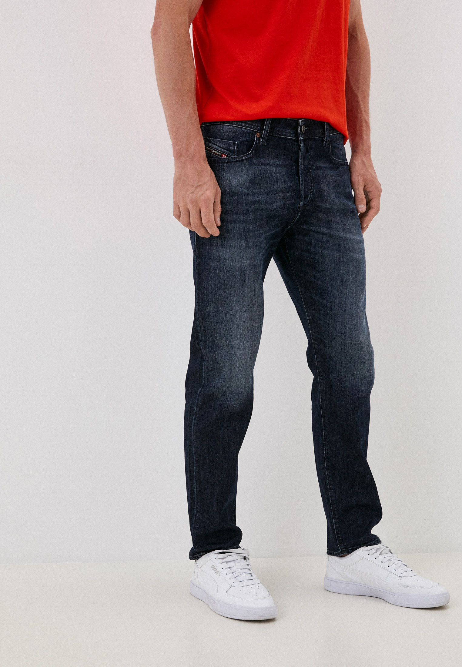 Мужские зауженные джинсы Diesel (Дизель) 00SDHA0095W: изображение 1