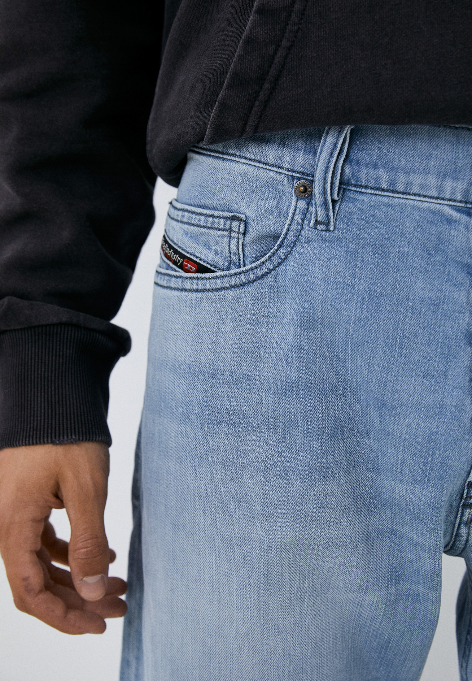Мужские прямые джинсы Diesel (Дизель) 00SID90095U: изображение 12