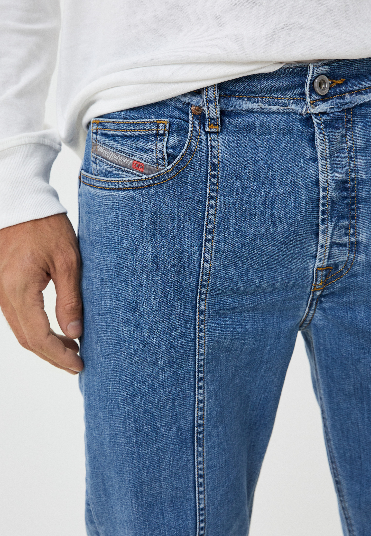 Мужские прямые джинсы Diesel (Дизель) 00S7Q5084TD: изображение 4