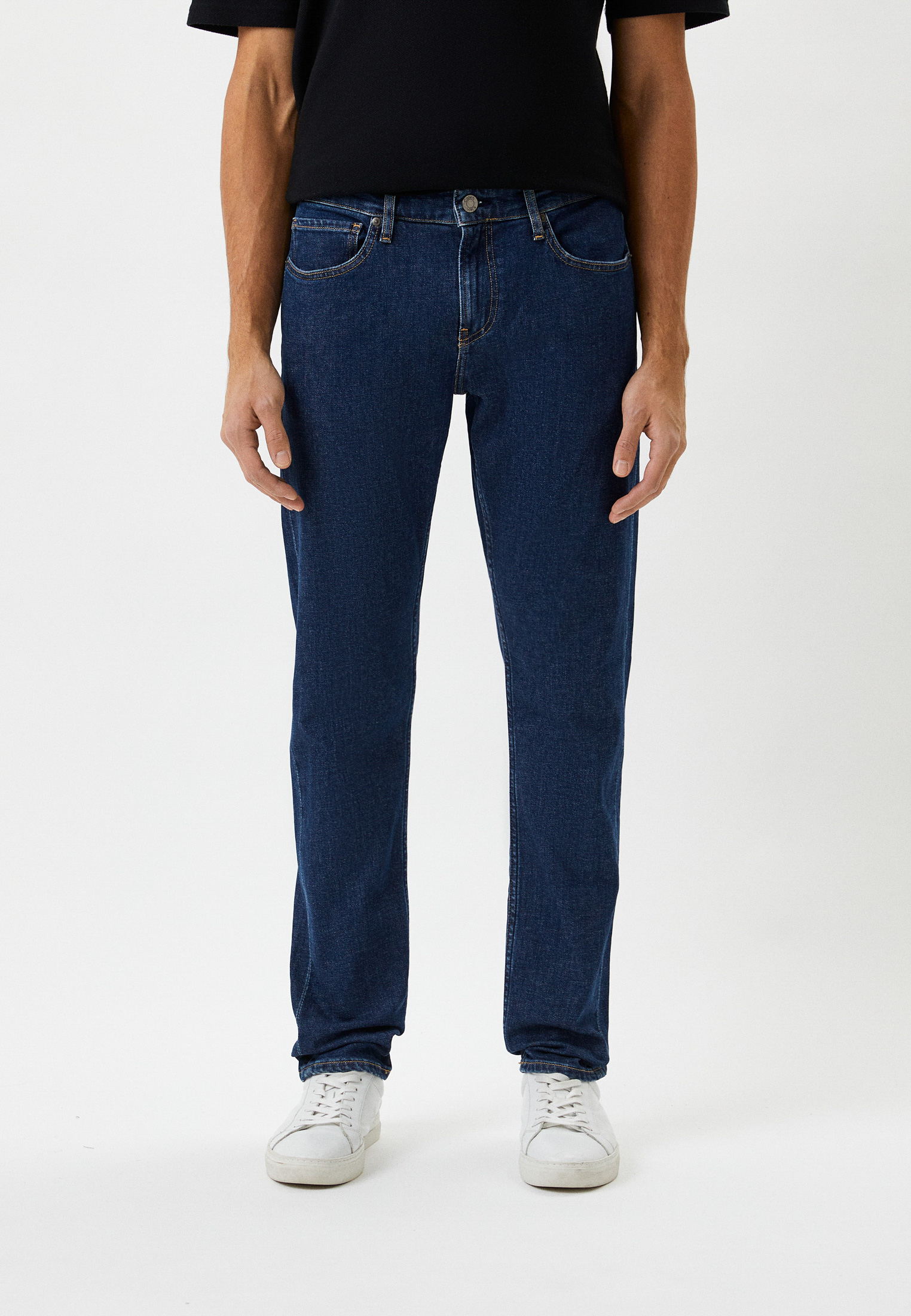 Мужские зауженные джинсы Calvin Klein (Кельвин Кляйн) K10K110710: изображение 2
