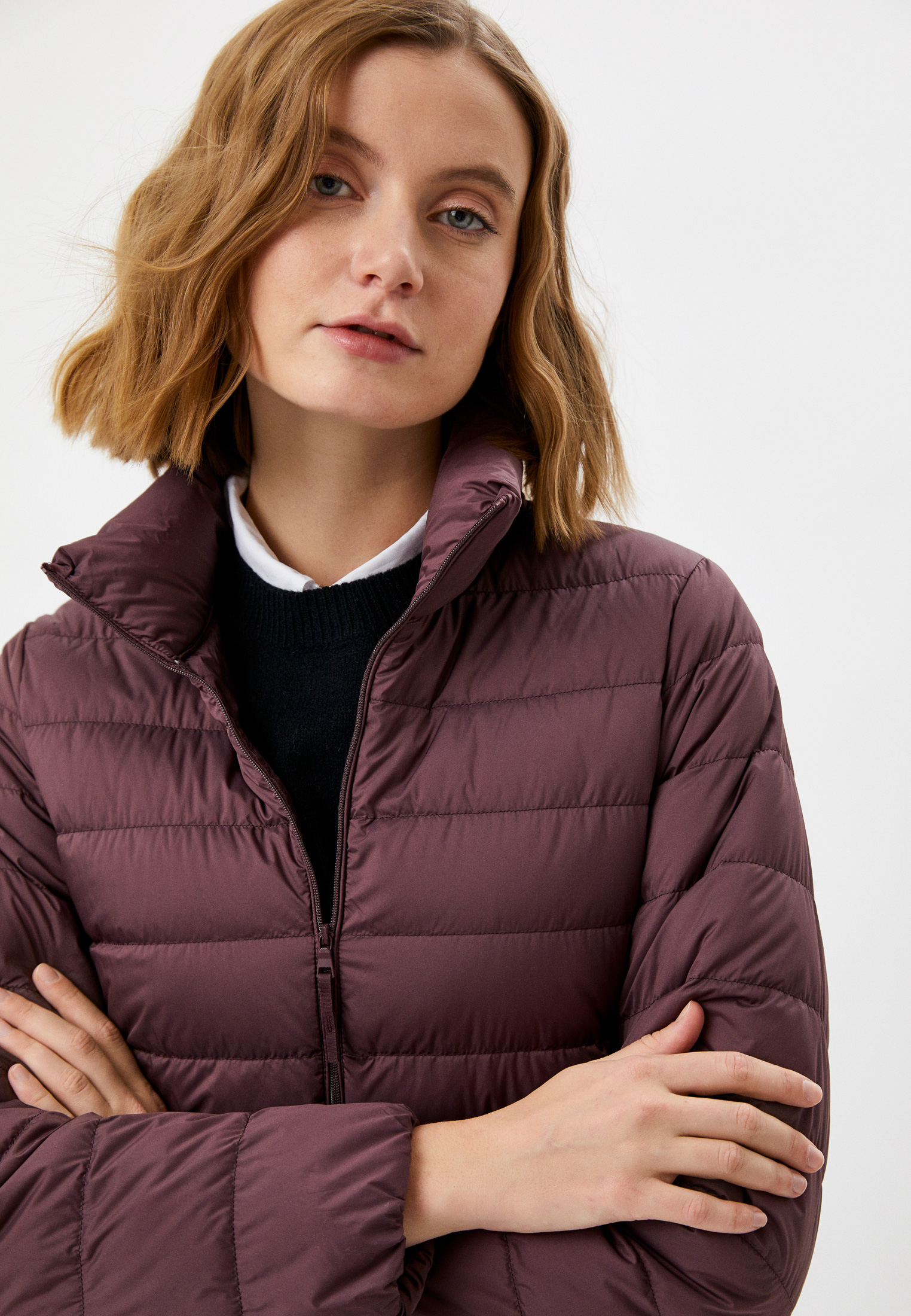 Утепленная куртка женская UNIQLO 211-439702(14-21) купить за 6799 руб.