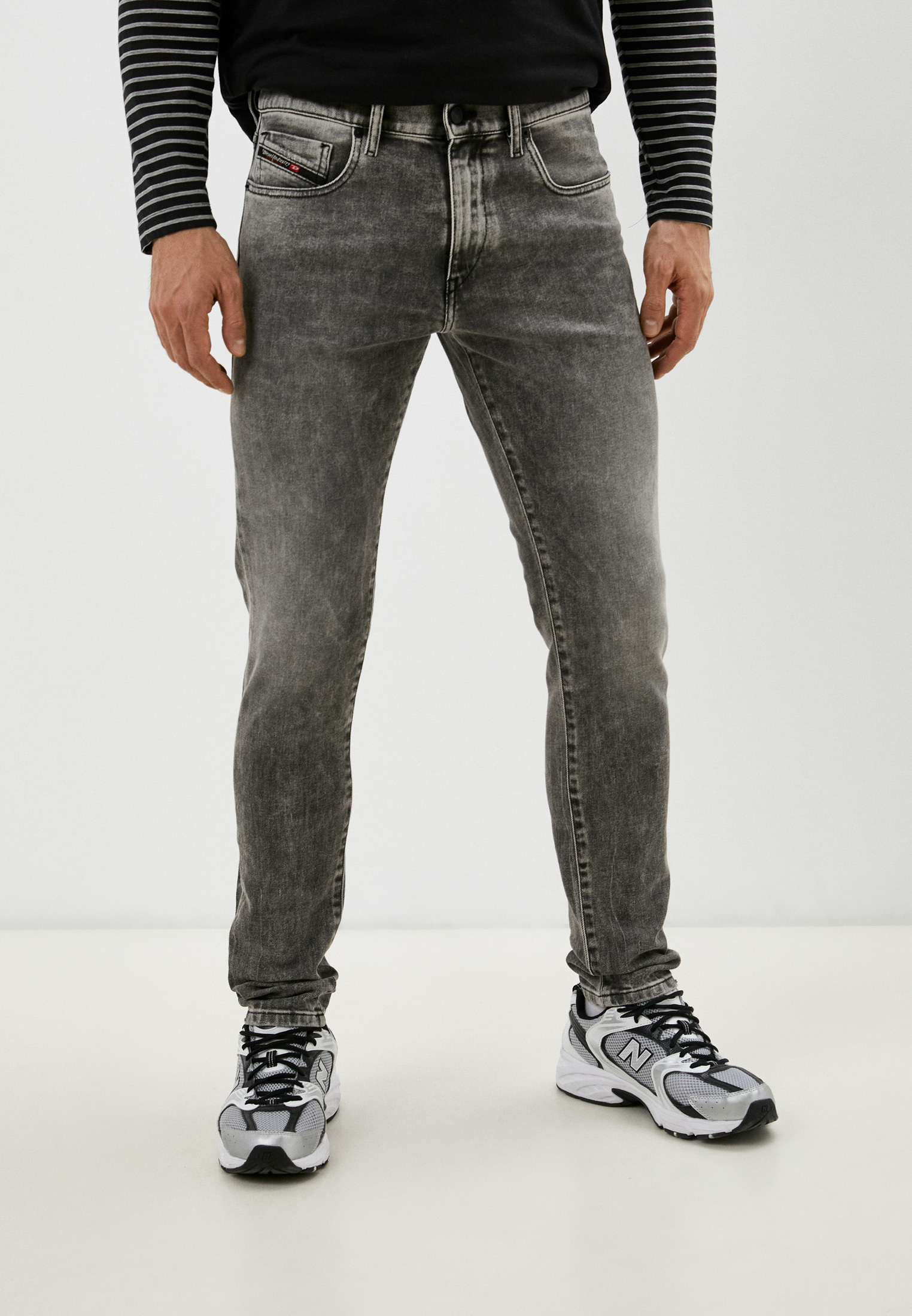 Мужские зауженные джинсы Diesel (Дизель) 00SPW5009KA: изображение 1