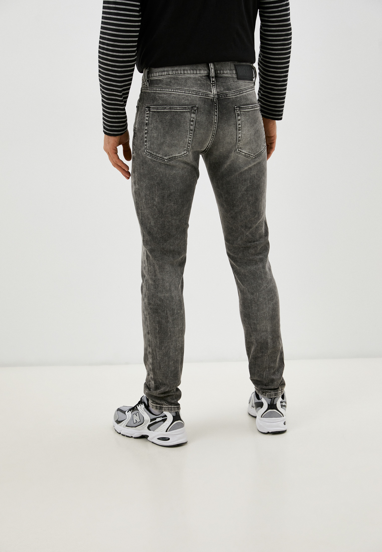 Мужские зауженные джинсы Diesel (Дизель) 00SPW5009KA: изображение 3