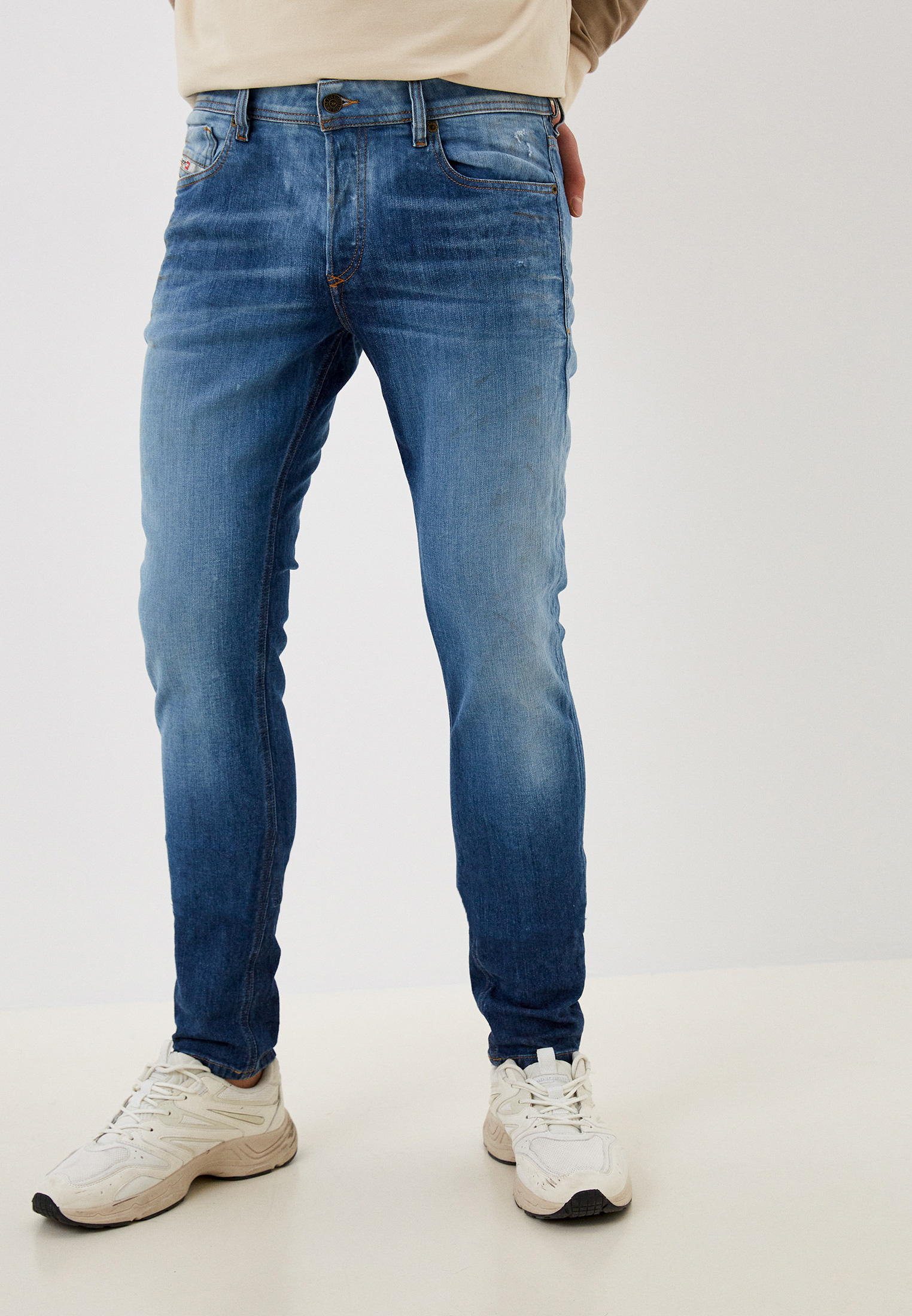Мужские зауженные джинсы Diesel (Дизель) 00SWJG069XC: изображение 1