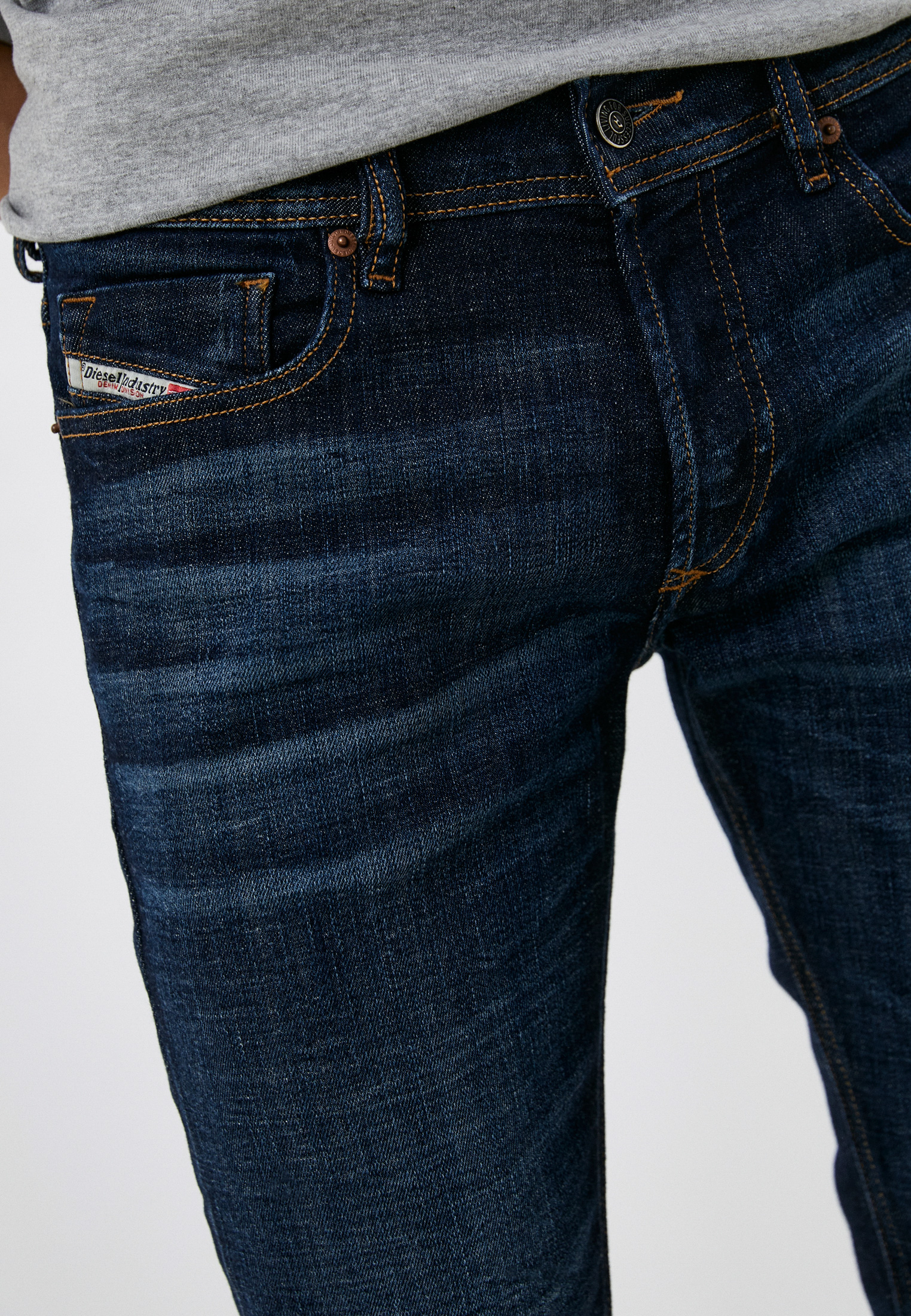 Мужские зауженные джинсы Diesel (Дизель) 00SWJG09A43: изображение 4