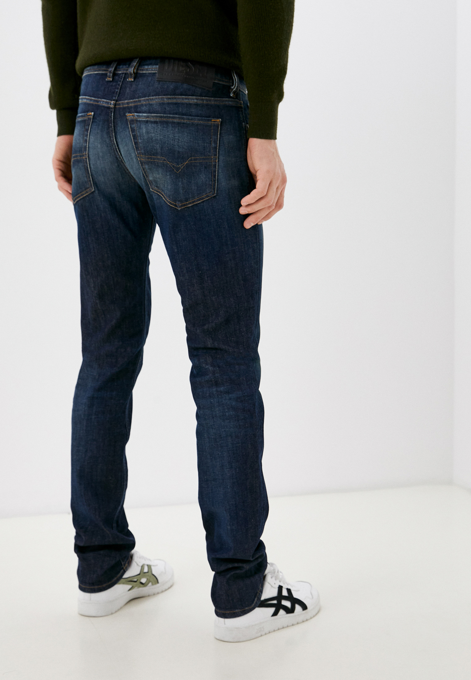 Мужские зауженные джинсы Diesel (Дизель) 00SWJG09B07: изображение 3