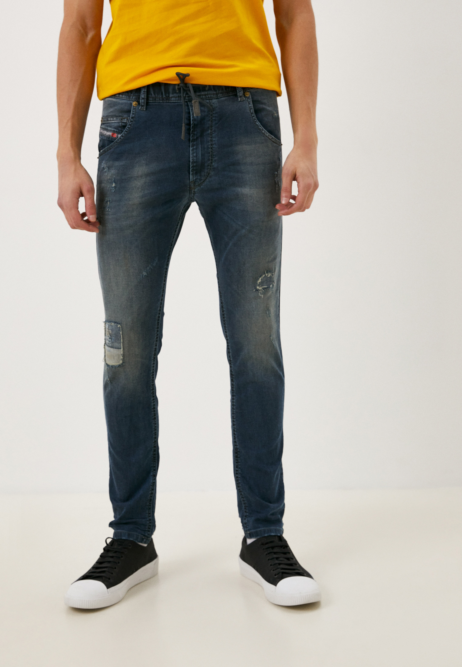 Мужские зауженные джинсы Diesel (Дизель) 00CYKI0678J: изображение 1